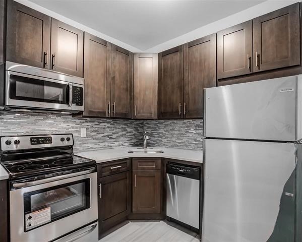 132 JEFFERSON ST Unit: 3R
