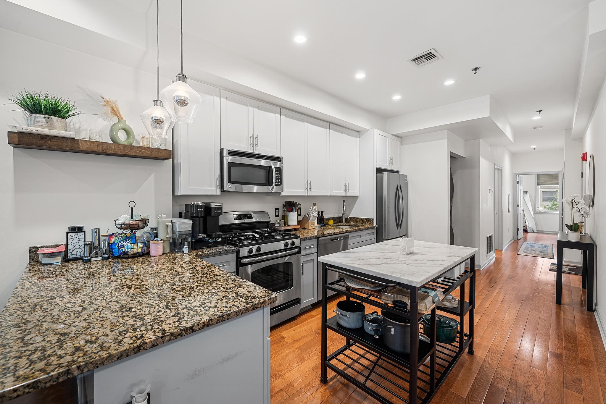 307 1ST ST Unit: 2