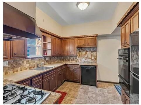 649 NEW JERSEY AVE Unit: 1
