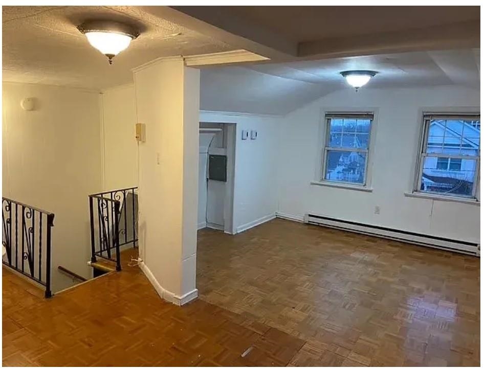 649 NEW JERSEY AVE Unit: 3