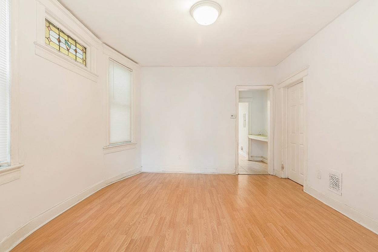 146 STEVENS AVE