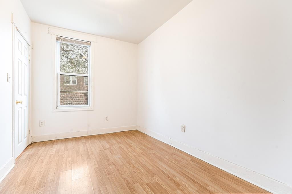 146 STEVENS AVE