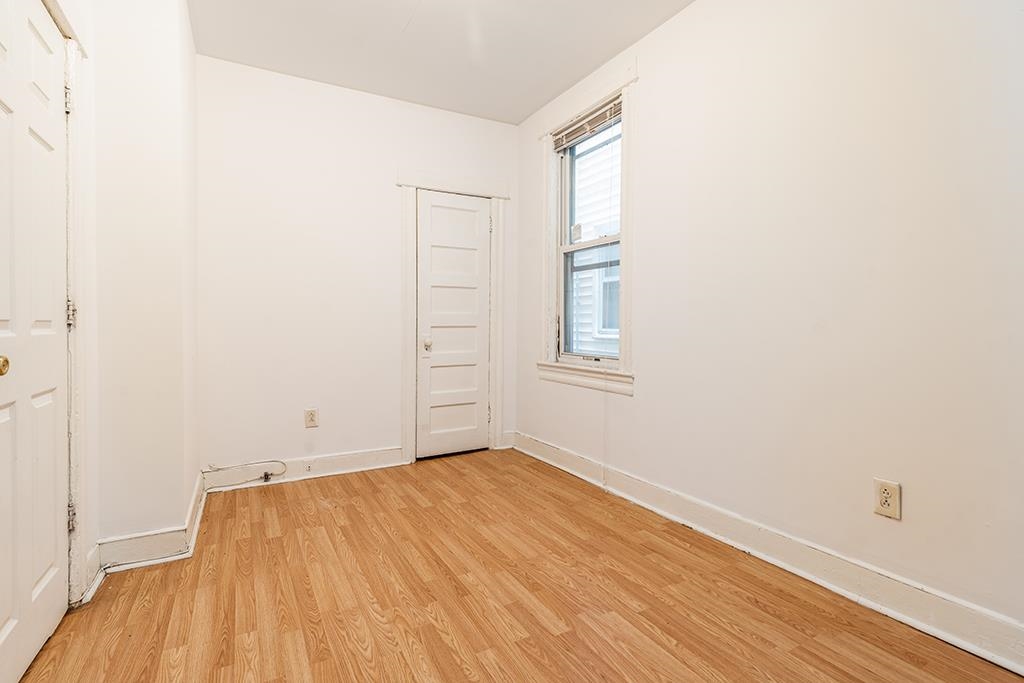 146 STEVENS AVE