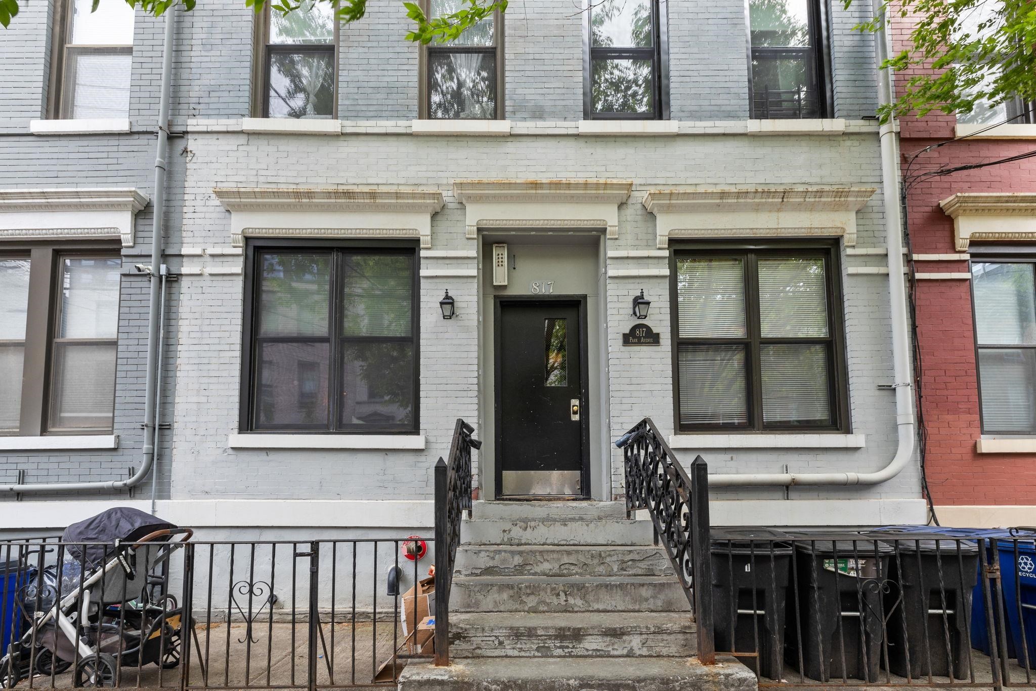 817 PARK AVE Unit: 3L/5