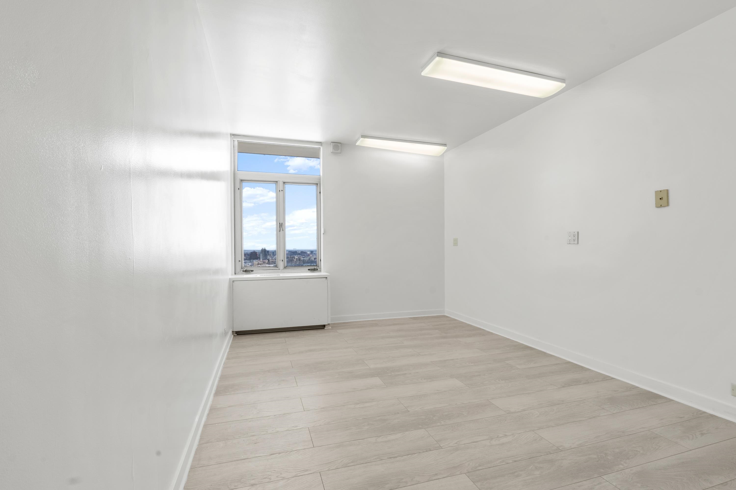 1 HORIZON RD Unit: PH1
