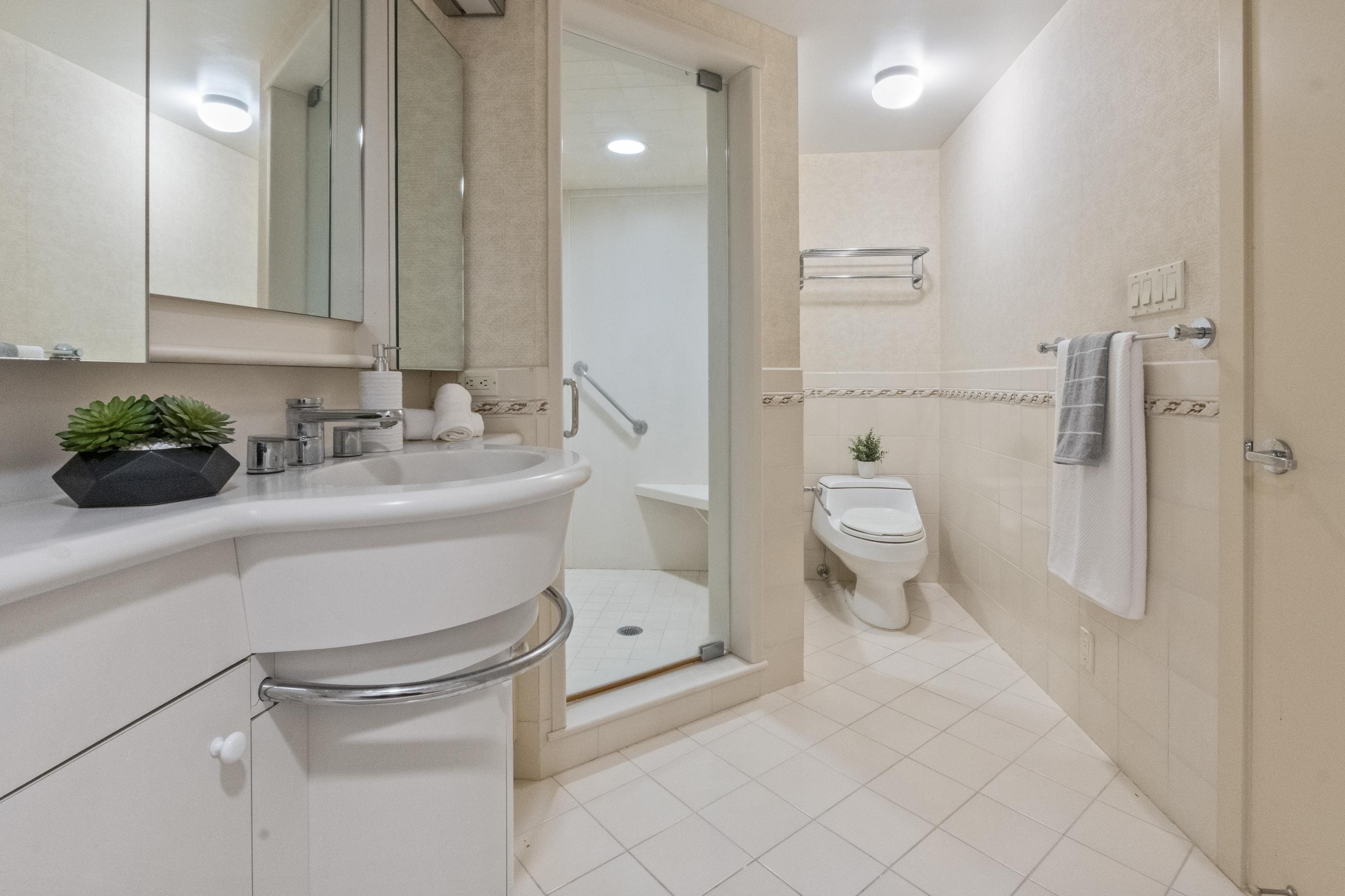 1 HORIZON RD Unit: PH1