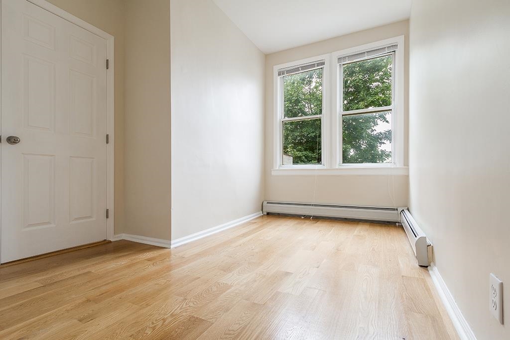 36 WEST 19TH ST