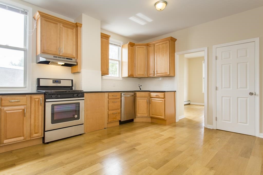 36 WEST 19TH ST