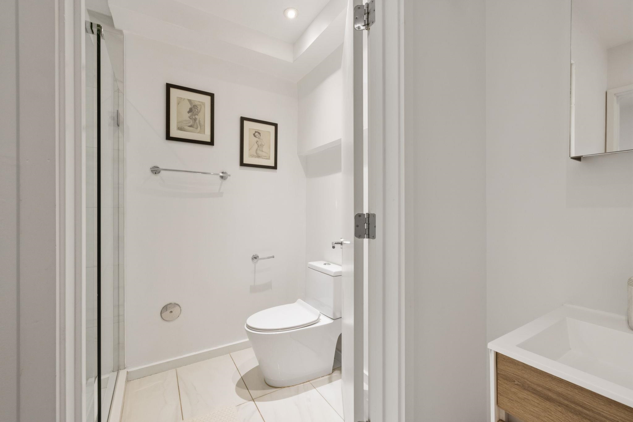 227 MONTGOMERY ST Unit: 1