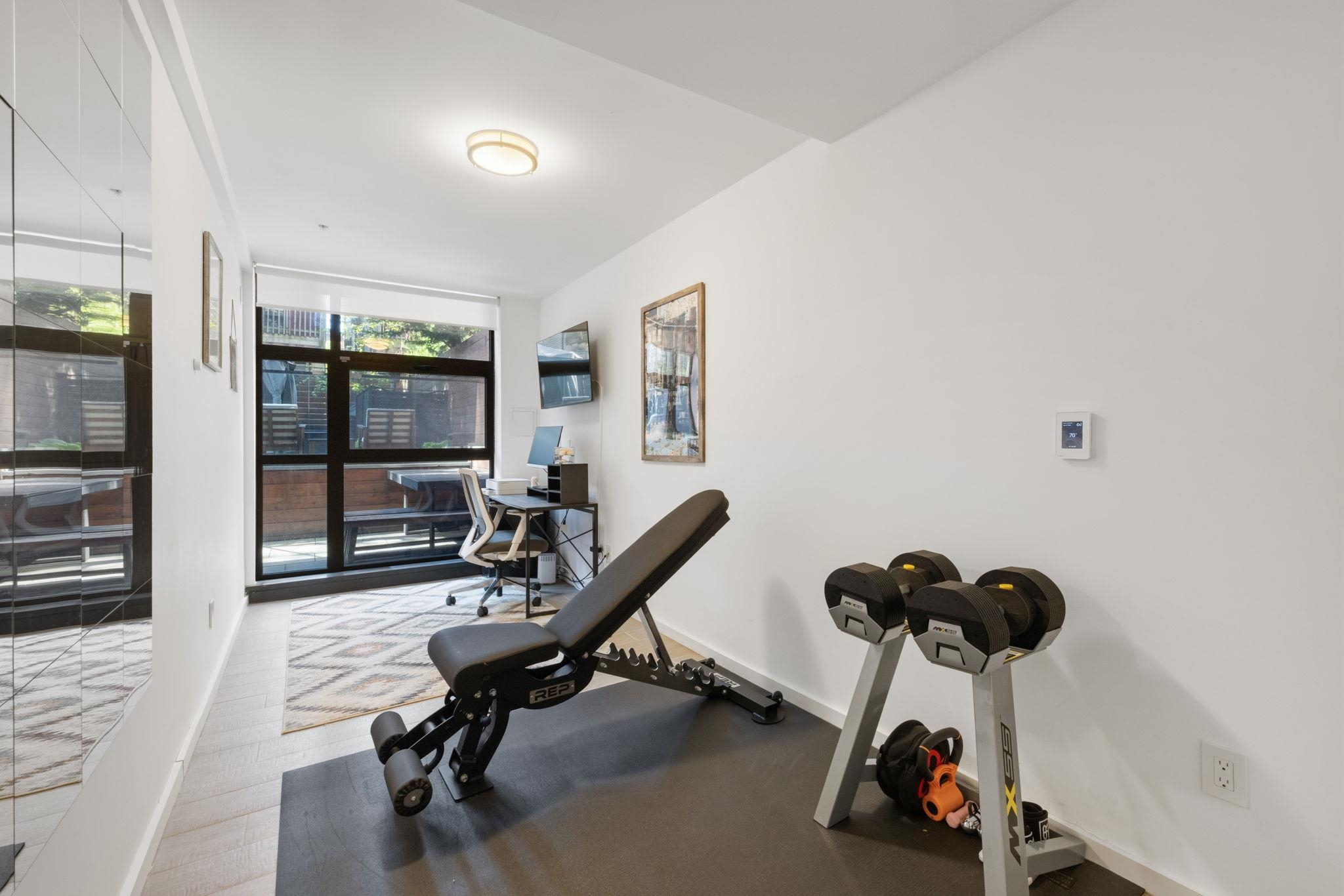227 MONTGOMERY ST Unit: 1