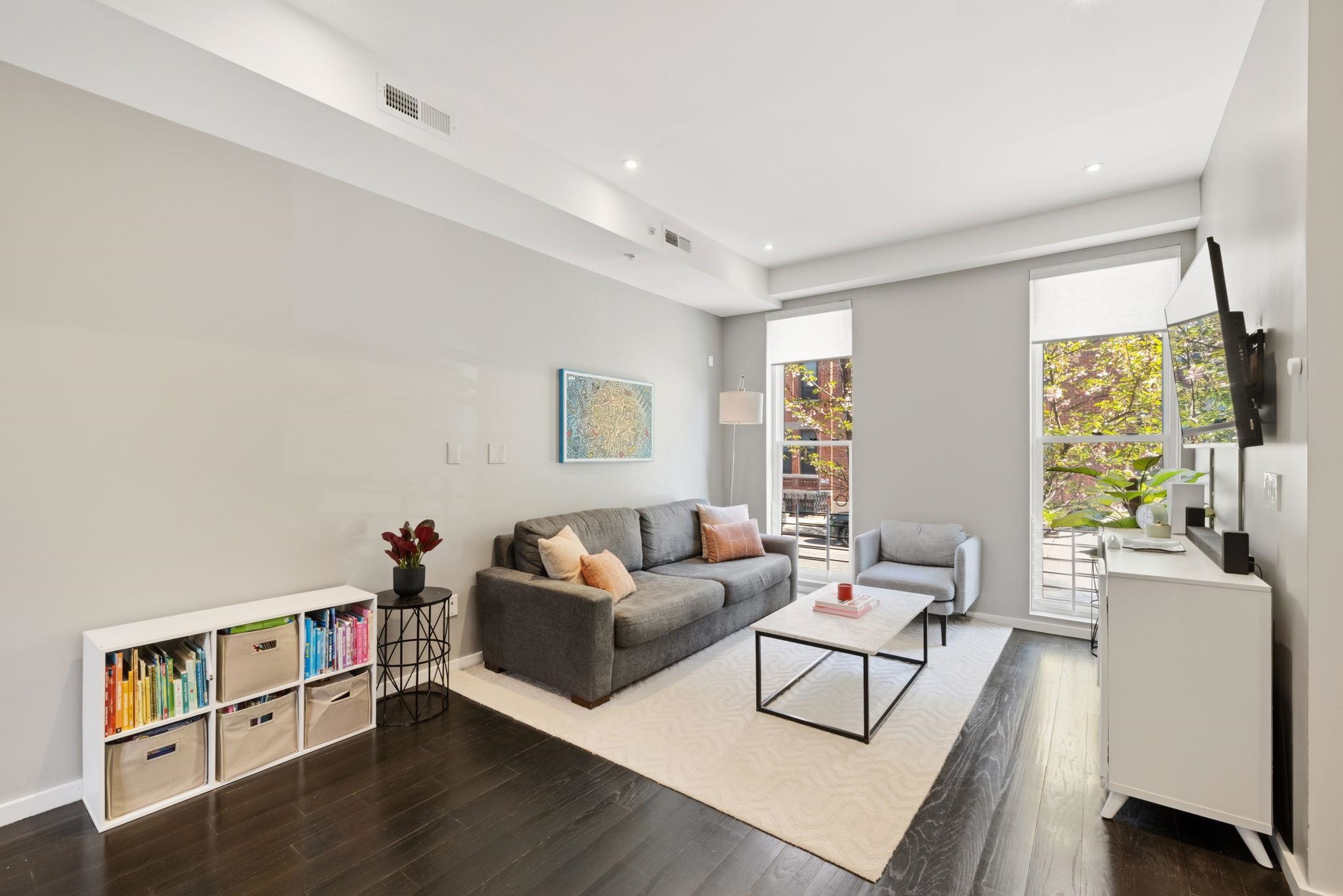 227 MONTGOMERY ST Unit: 1