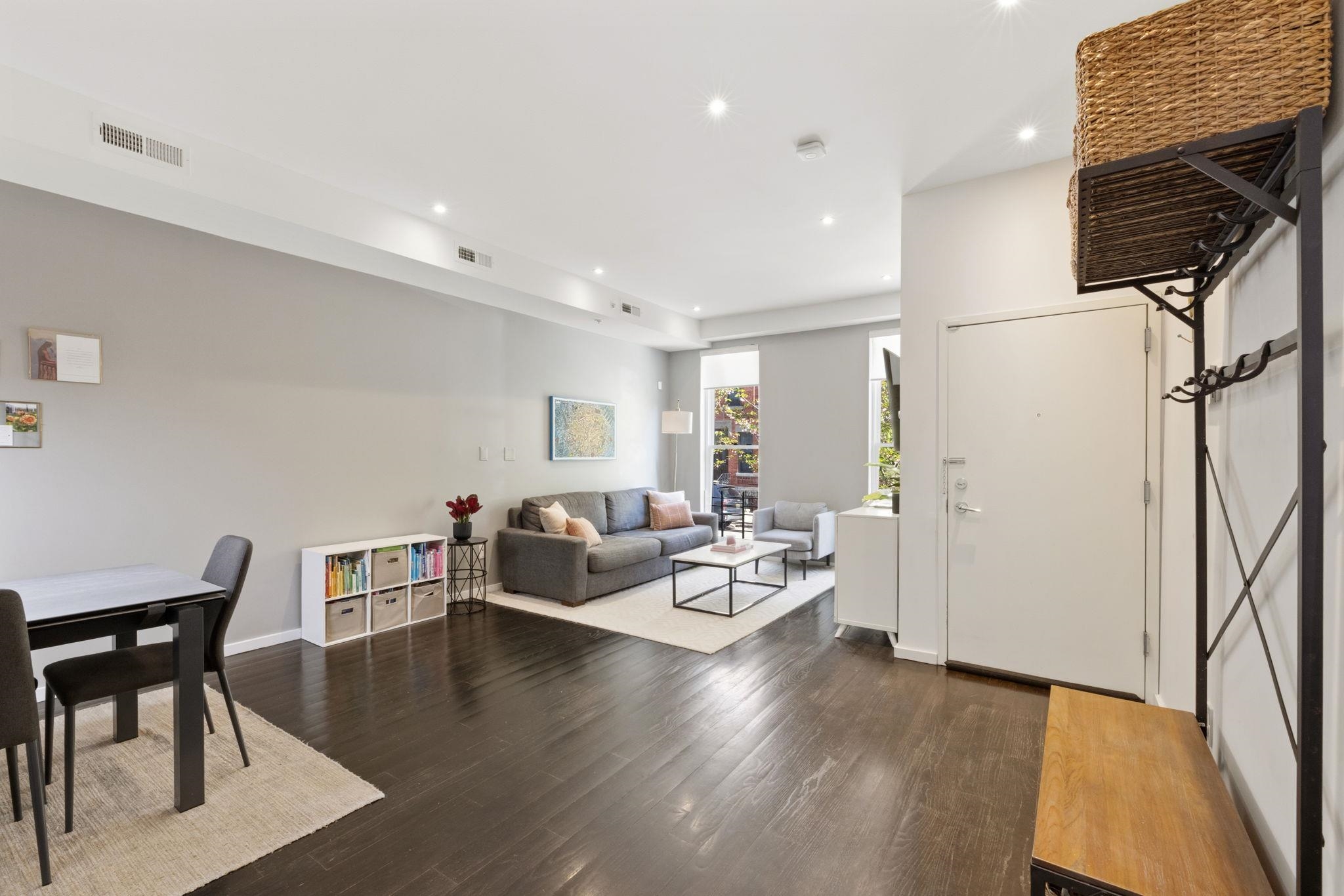 227 MONTGOMERY ST Unit: 1