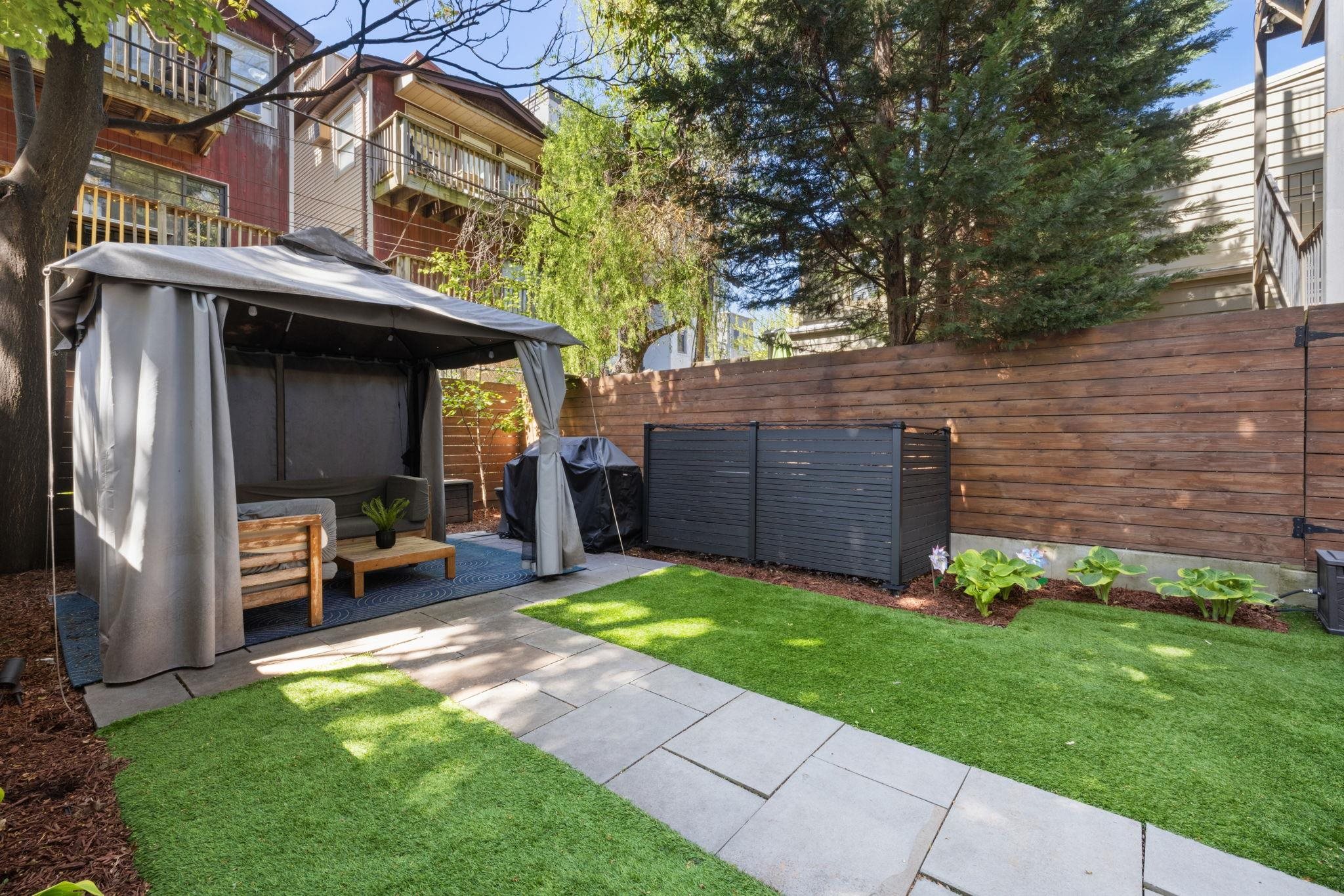 227 MONTGOMERY ST Unit: 1
