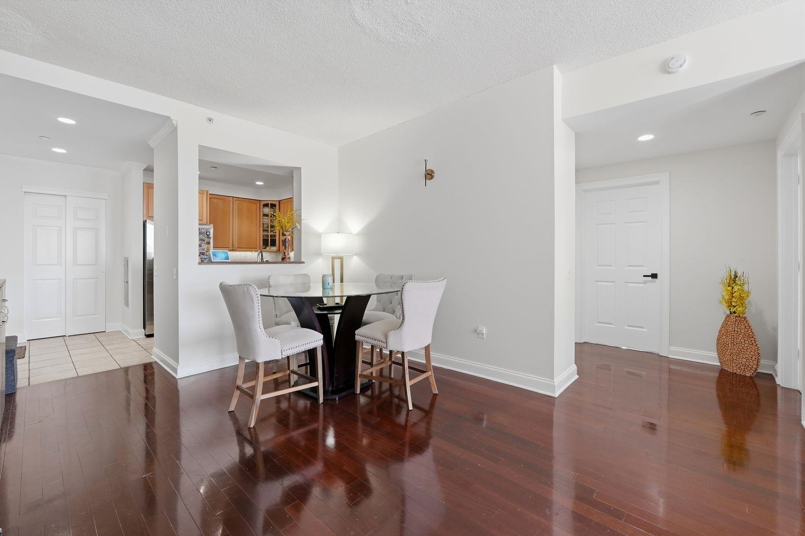 311 WASHINGTON ST Unit: 6C