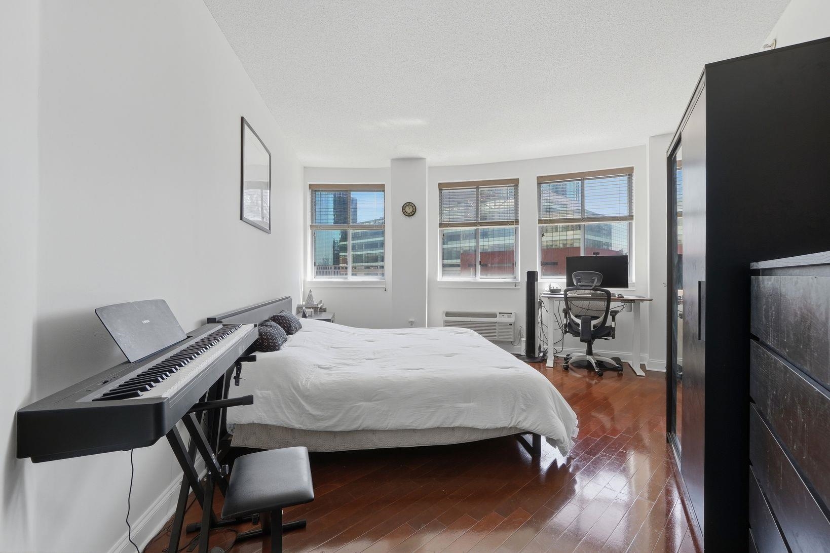 311 WASHINGTON ST Unit: 6C