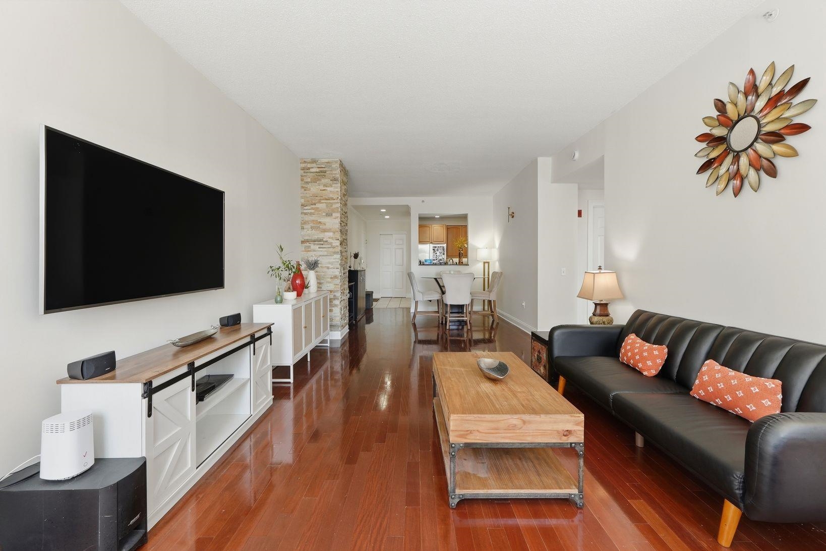 311 WASHINGTON ST Unit: 6C
