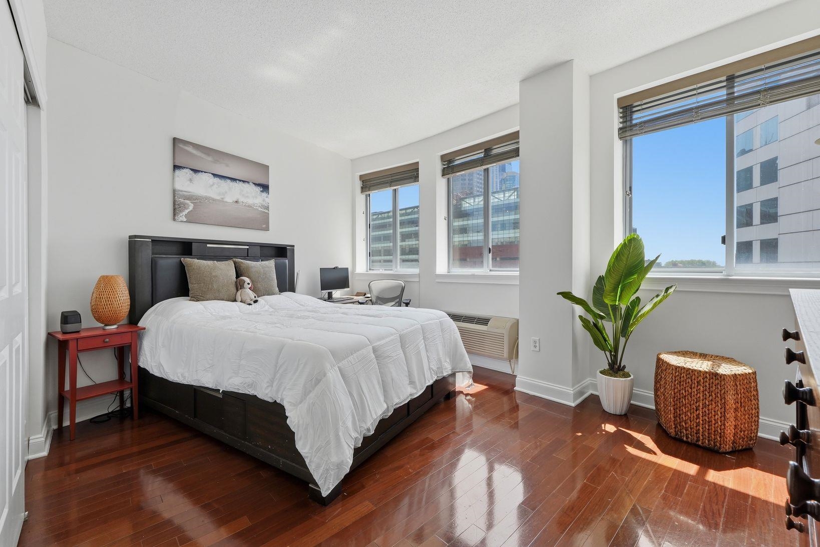 311 WASHINGTON ST Unit: 6C