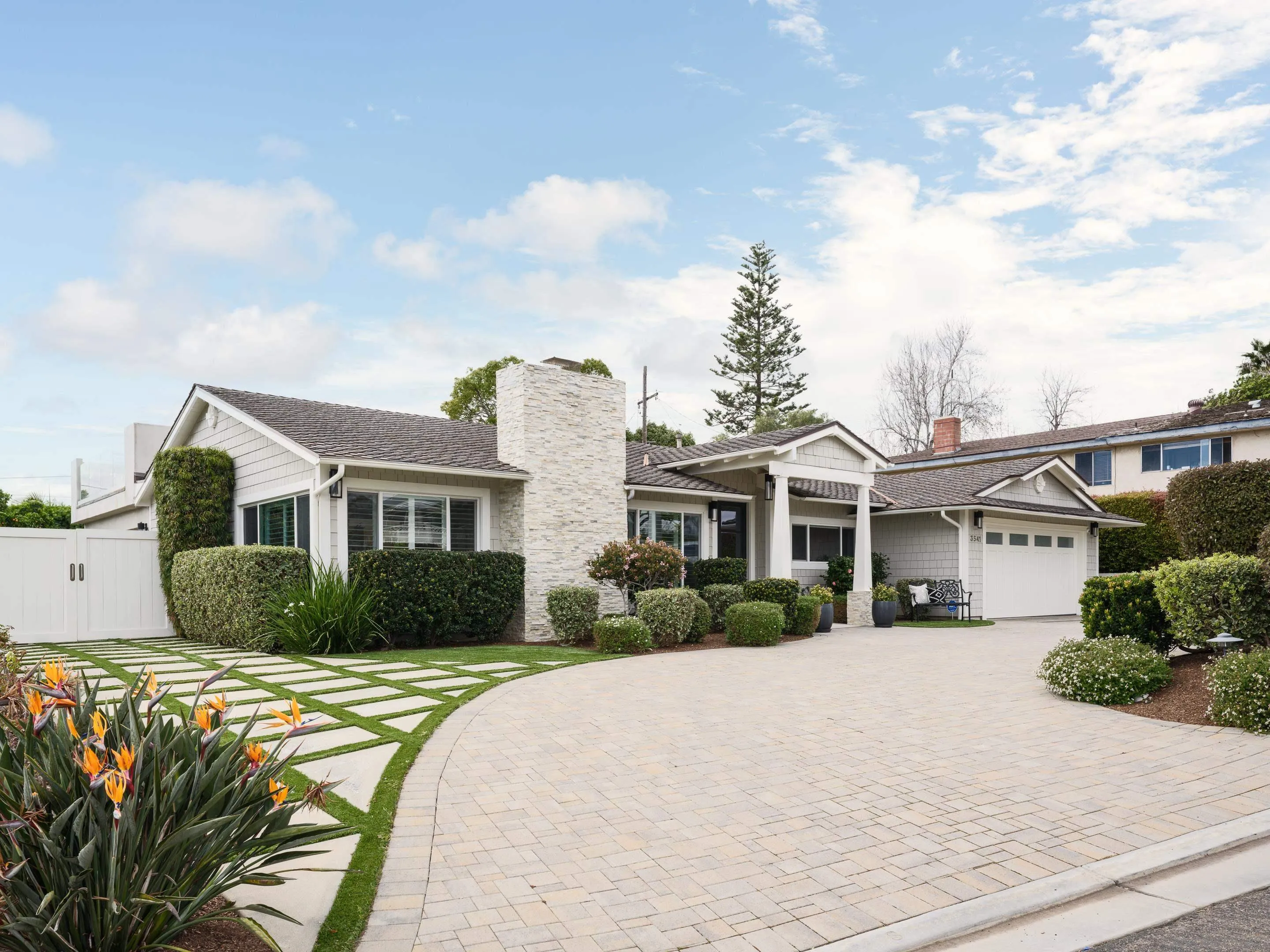 3541 Carleton St