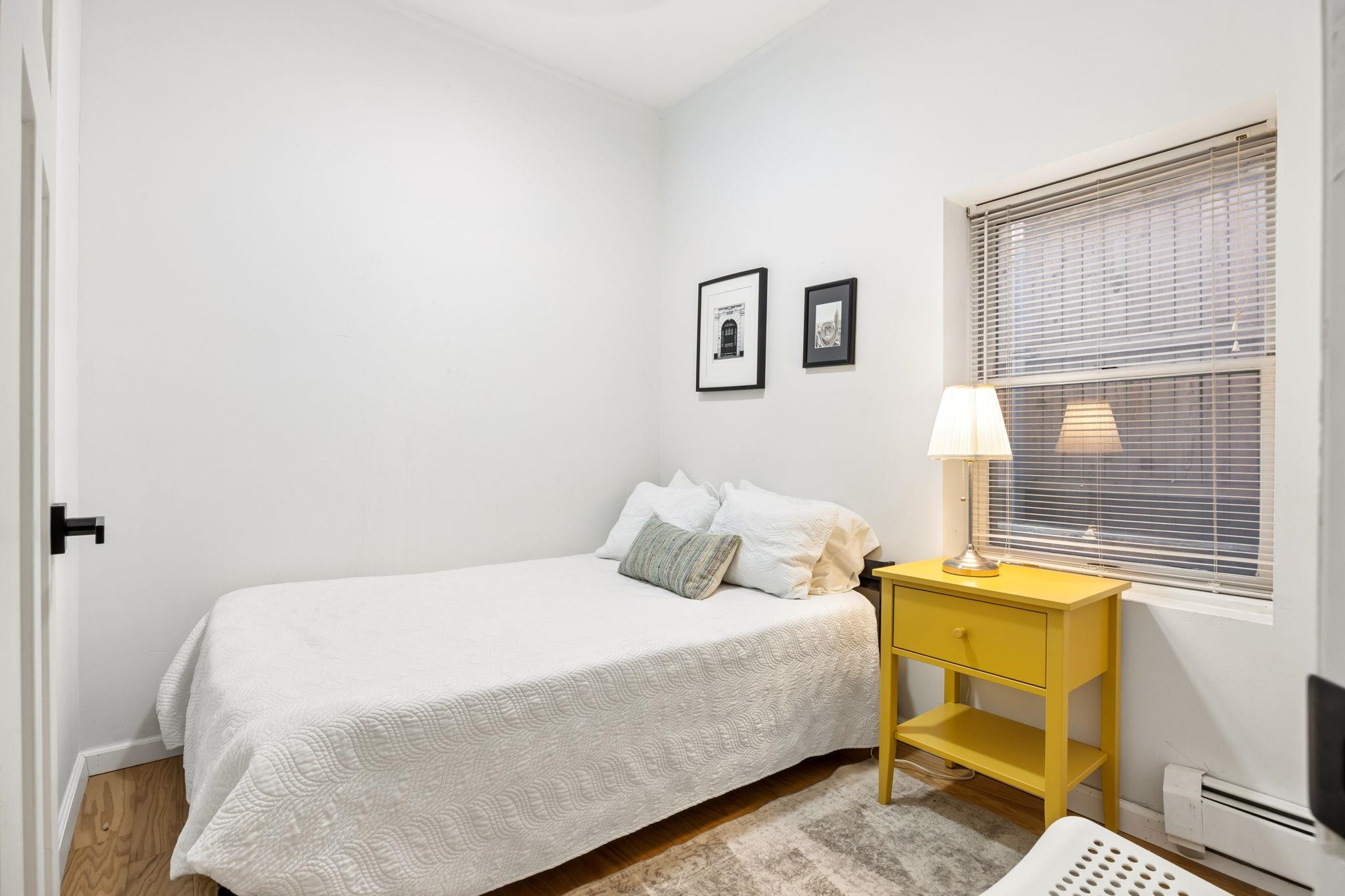 242 BALDWIN AVE Unit: 1