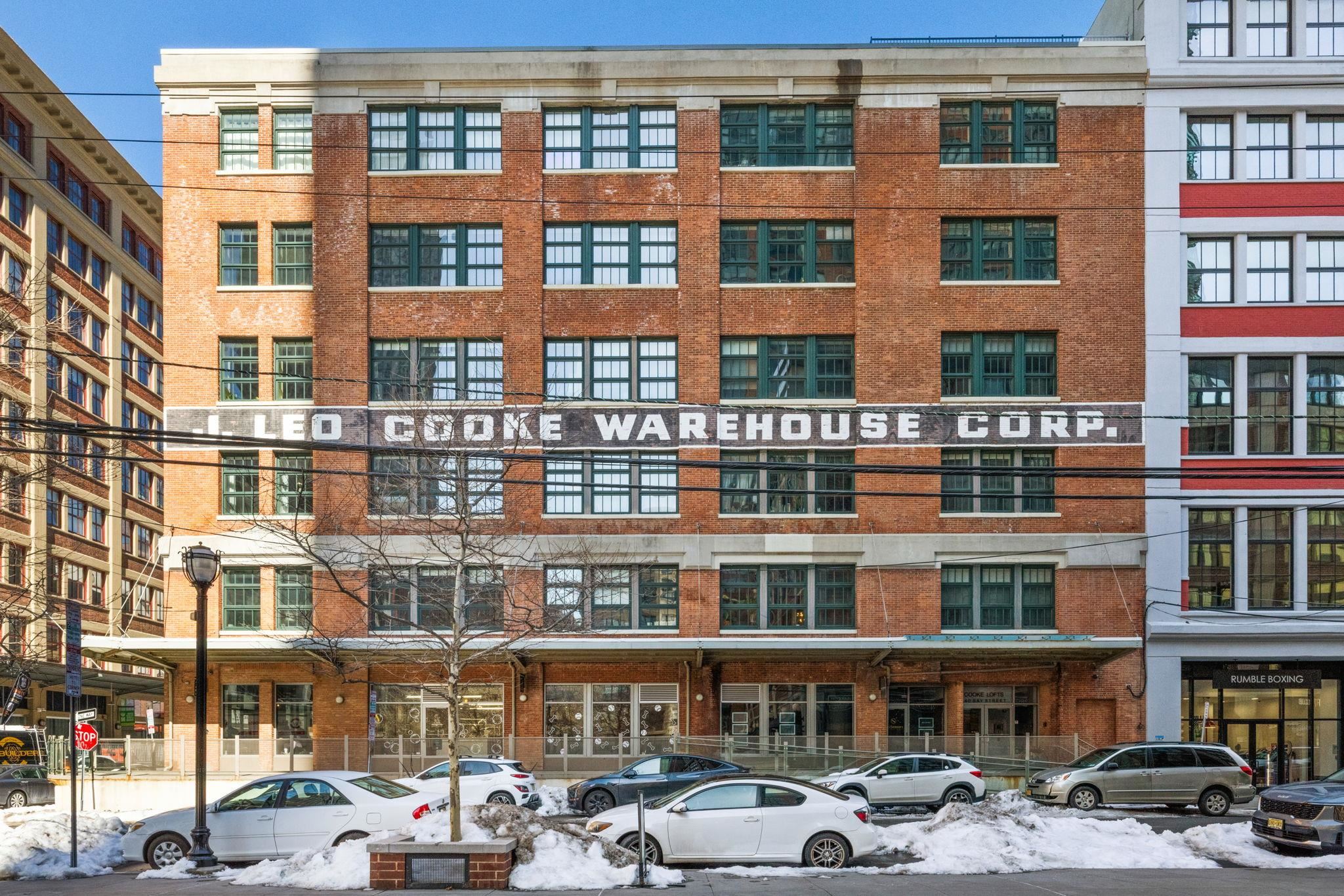 140 BAY ST Unit: 2C