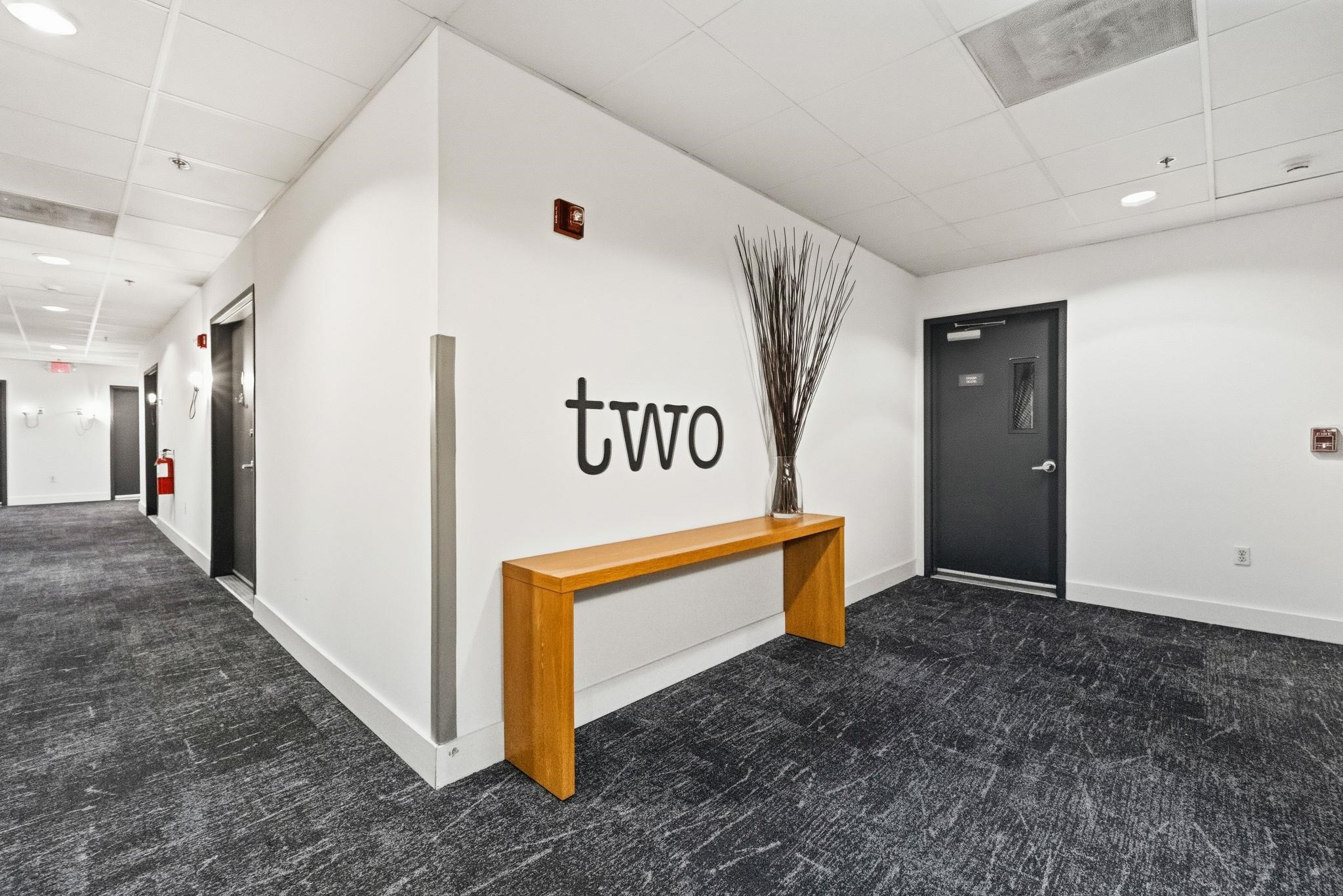 140 BAY ST Unit: 2C
