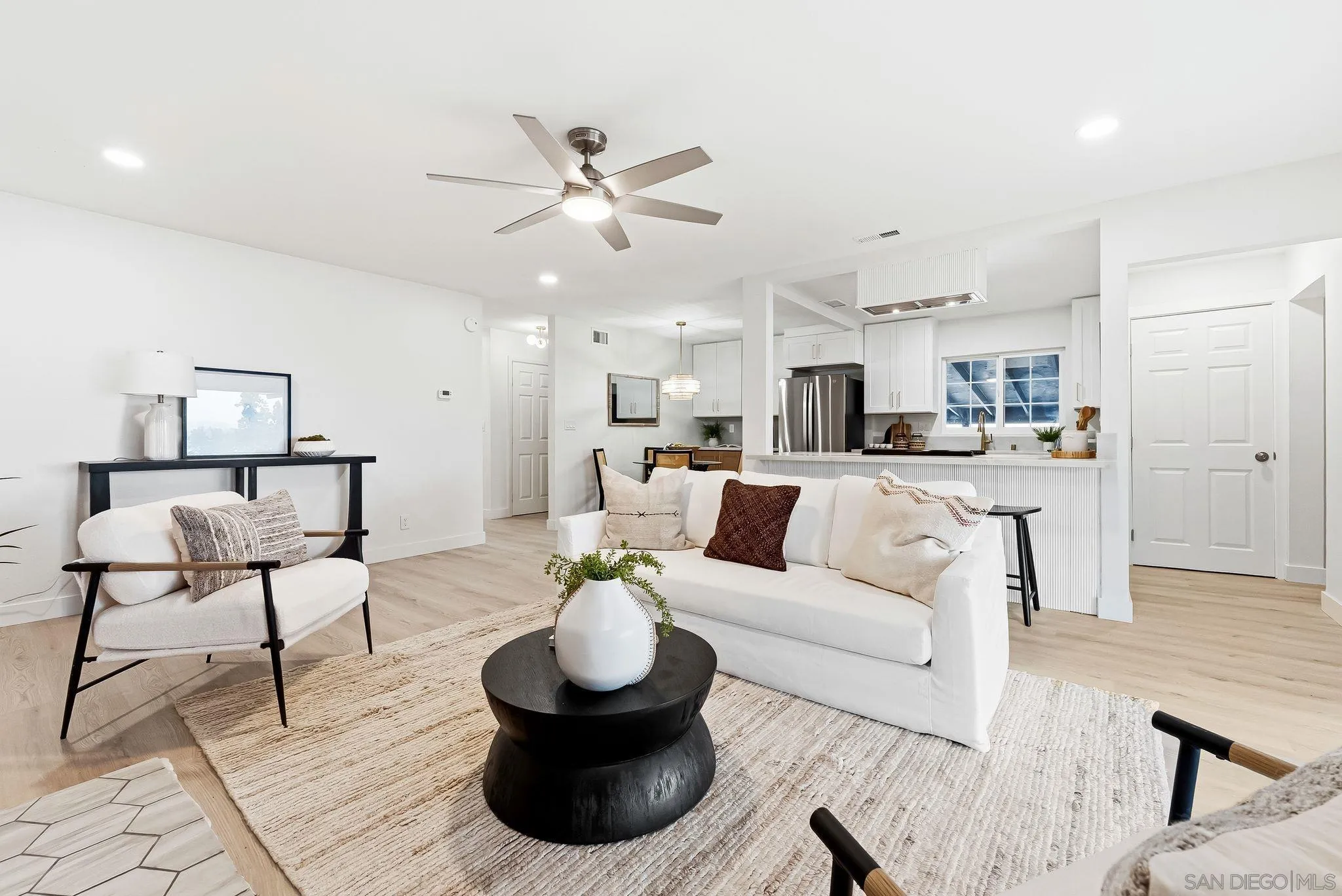 6096 Crawford