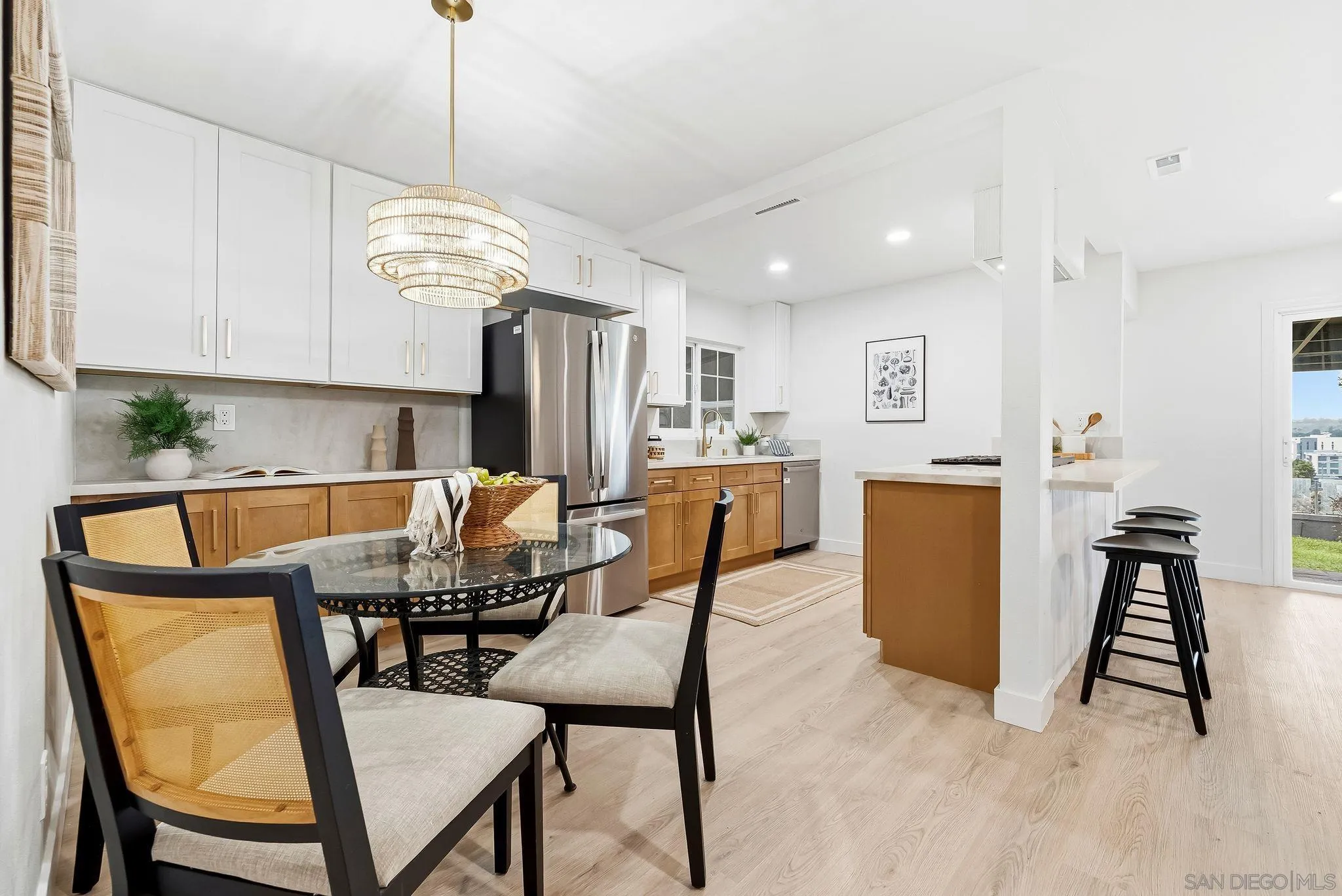 6096 Crawford