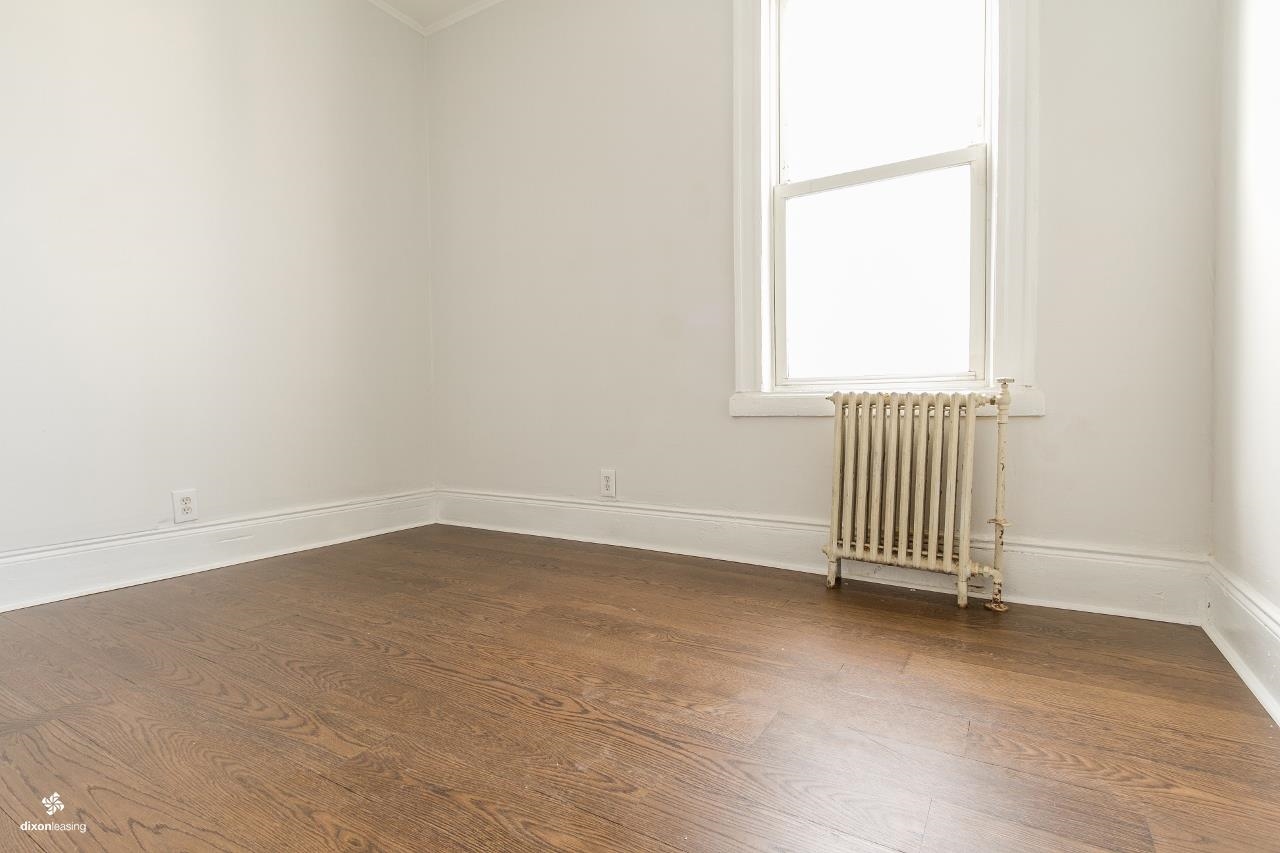142 VAN NOSTRAND AVE