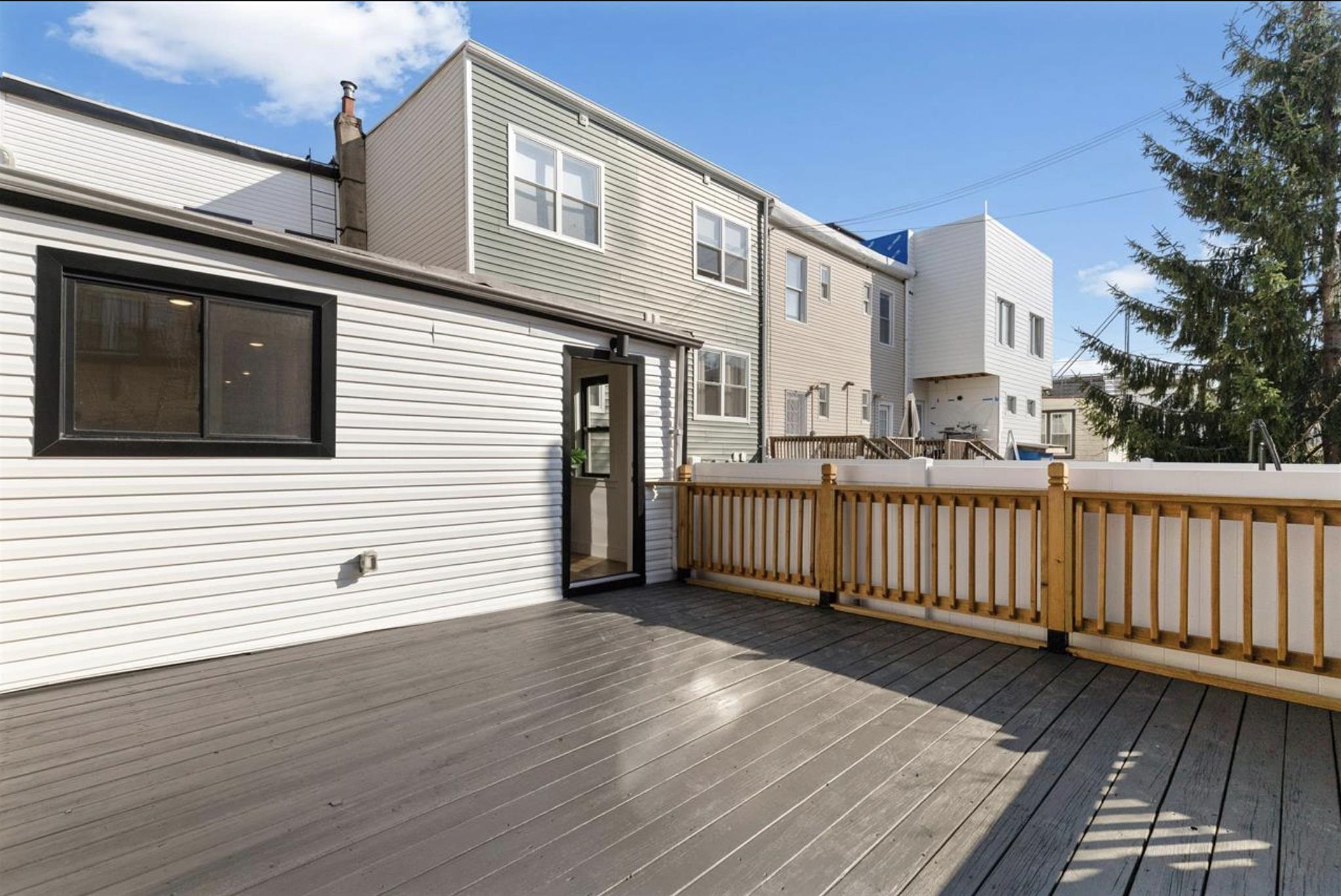 297 NEW YORK AVE