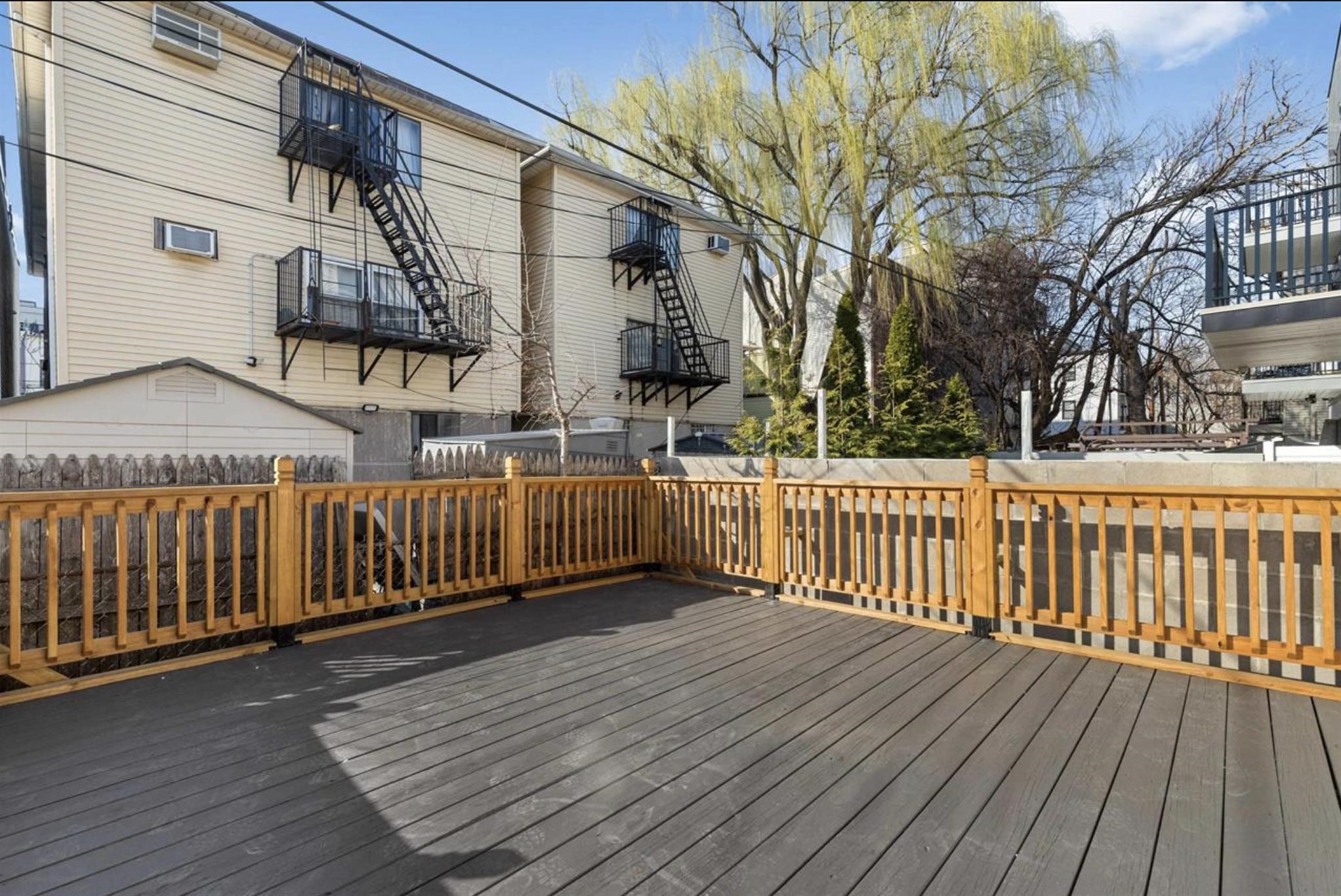 297 NEW YORK AVE