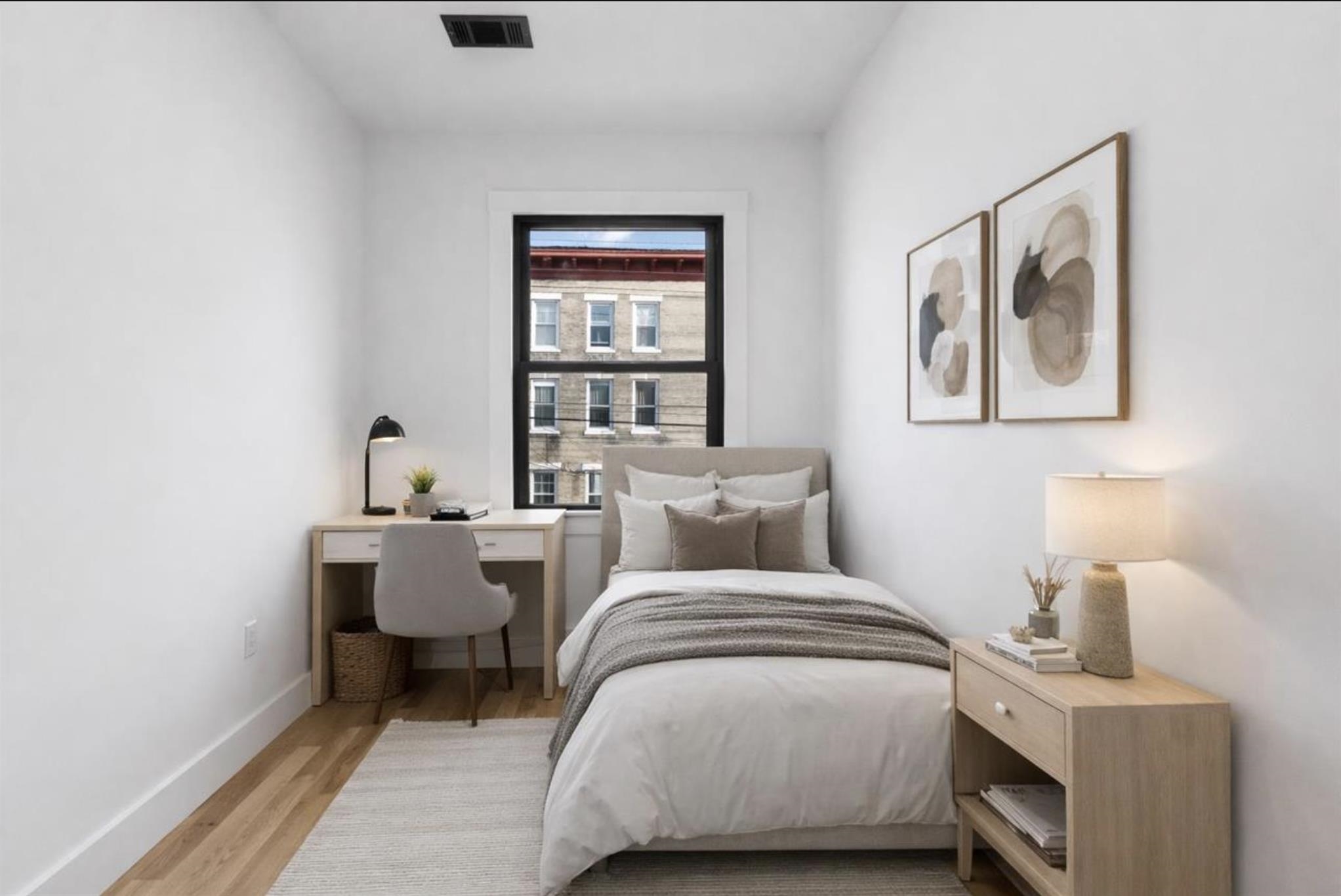 297 NEW YORK AVE