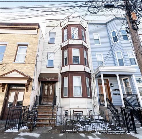 245 GRIFFITH ST Unit: 2