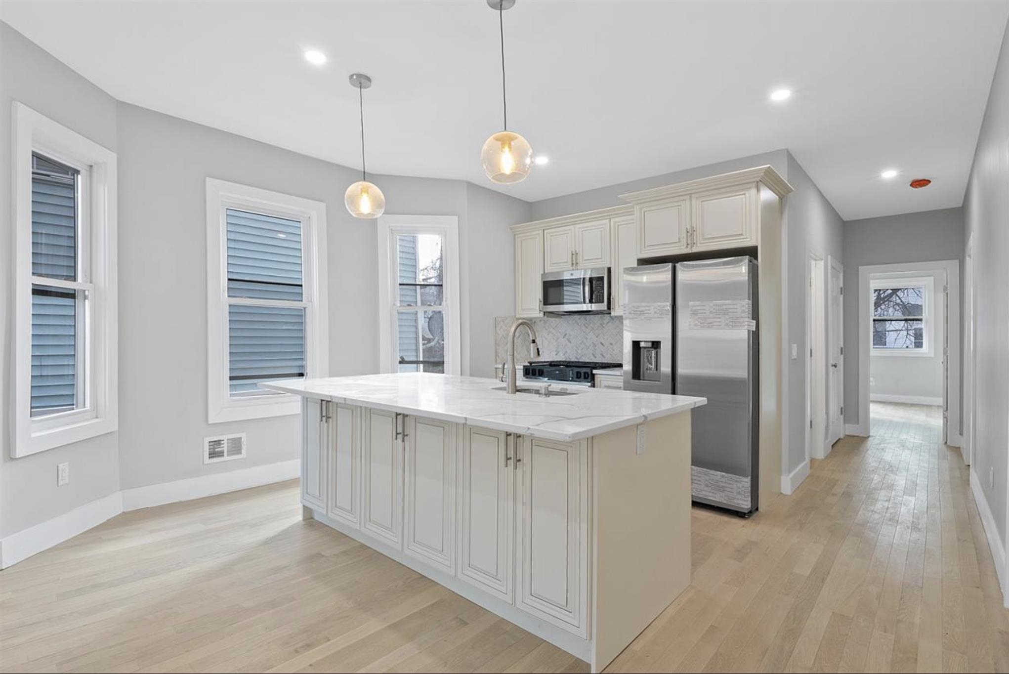 95 CLAREMONT AVE