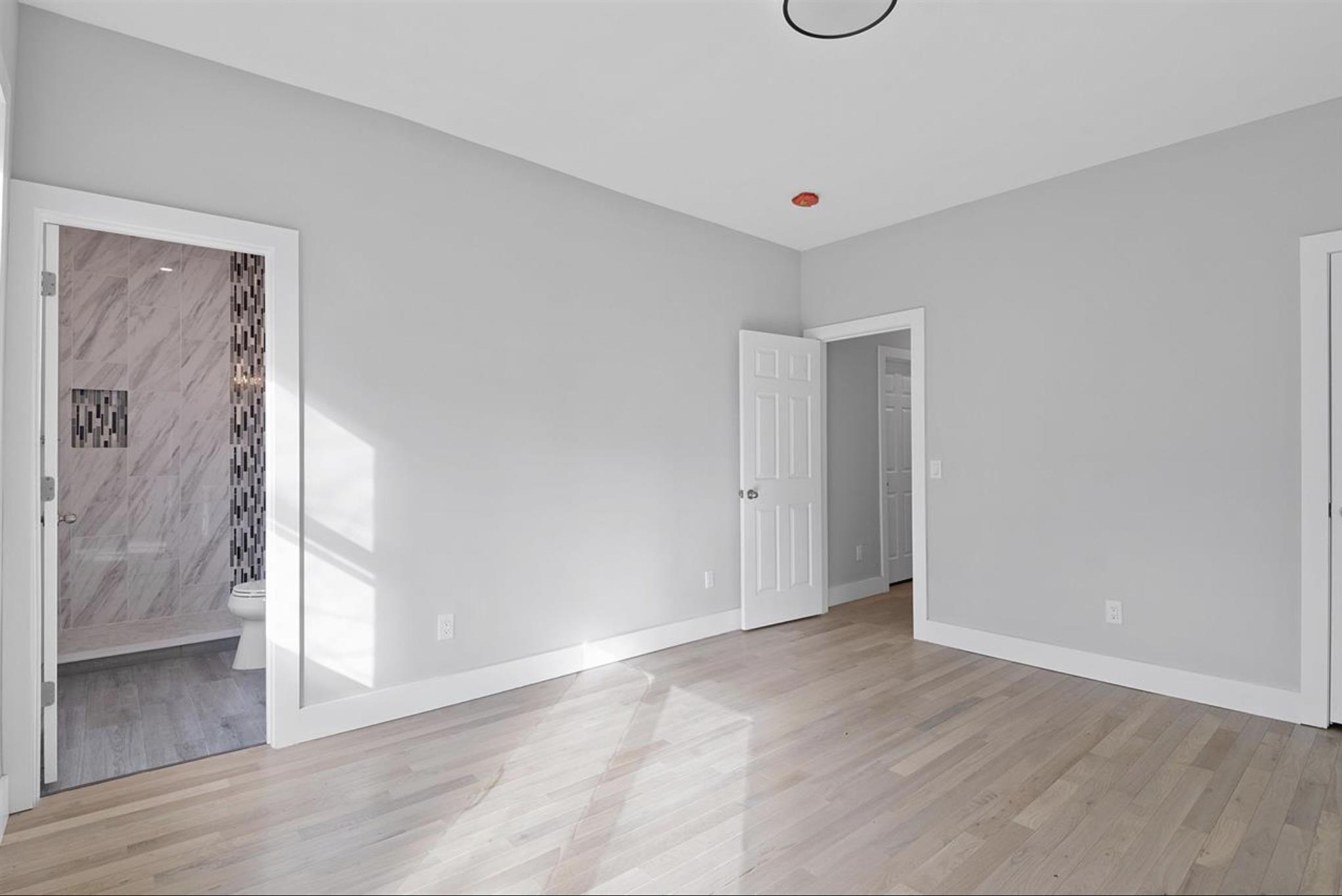 95 CLAREMONT AVE