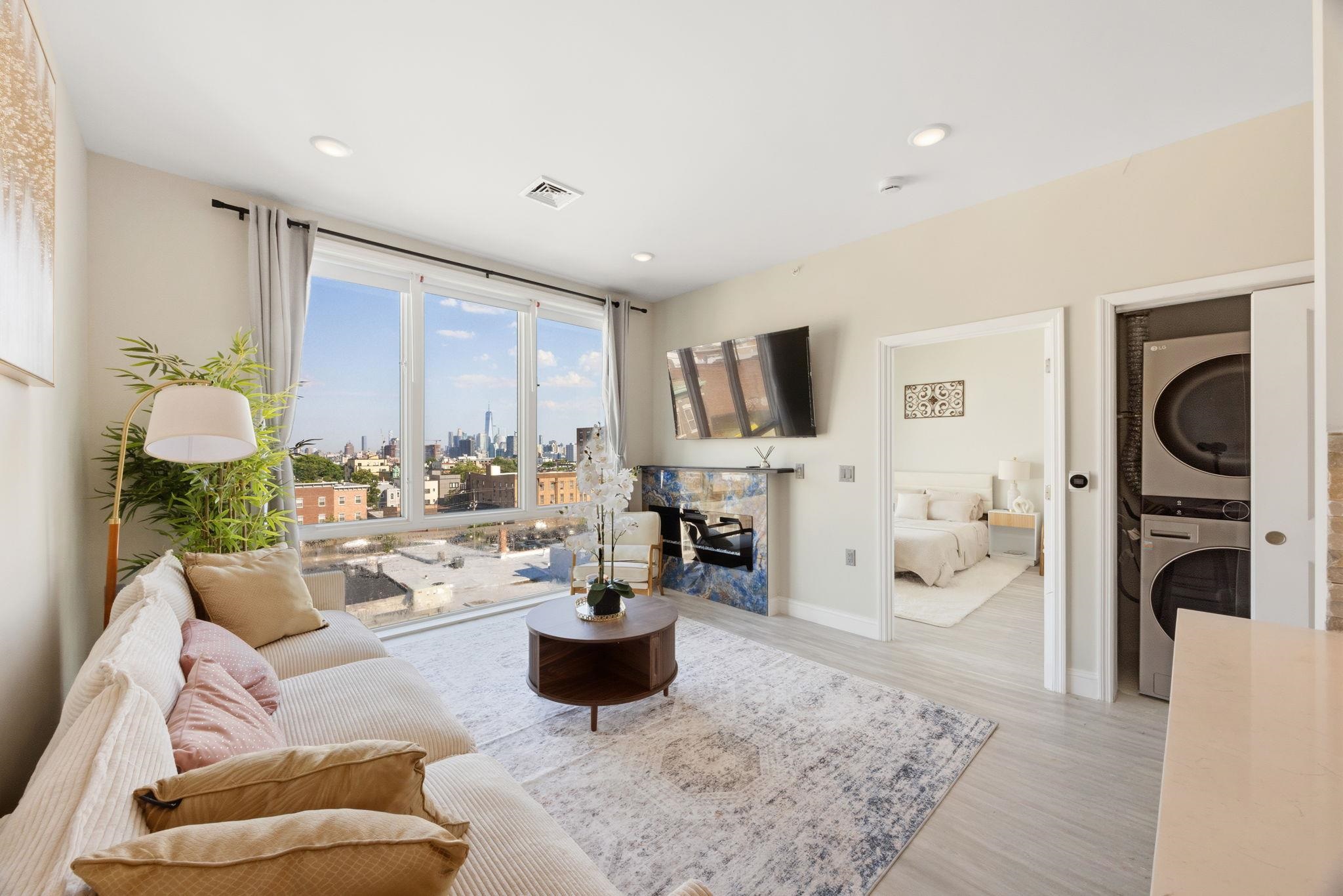 10 LINCOLN ST Unit: 3D