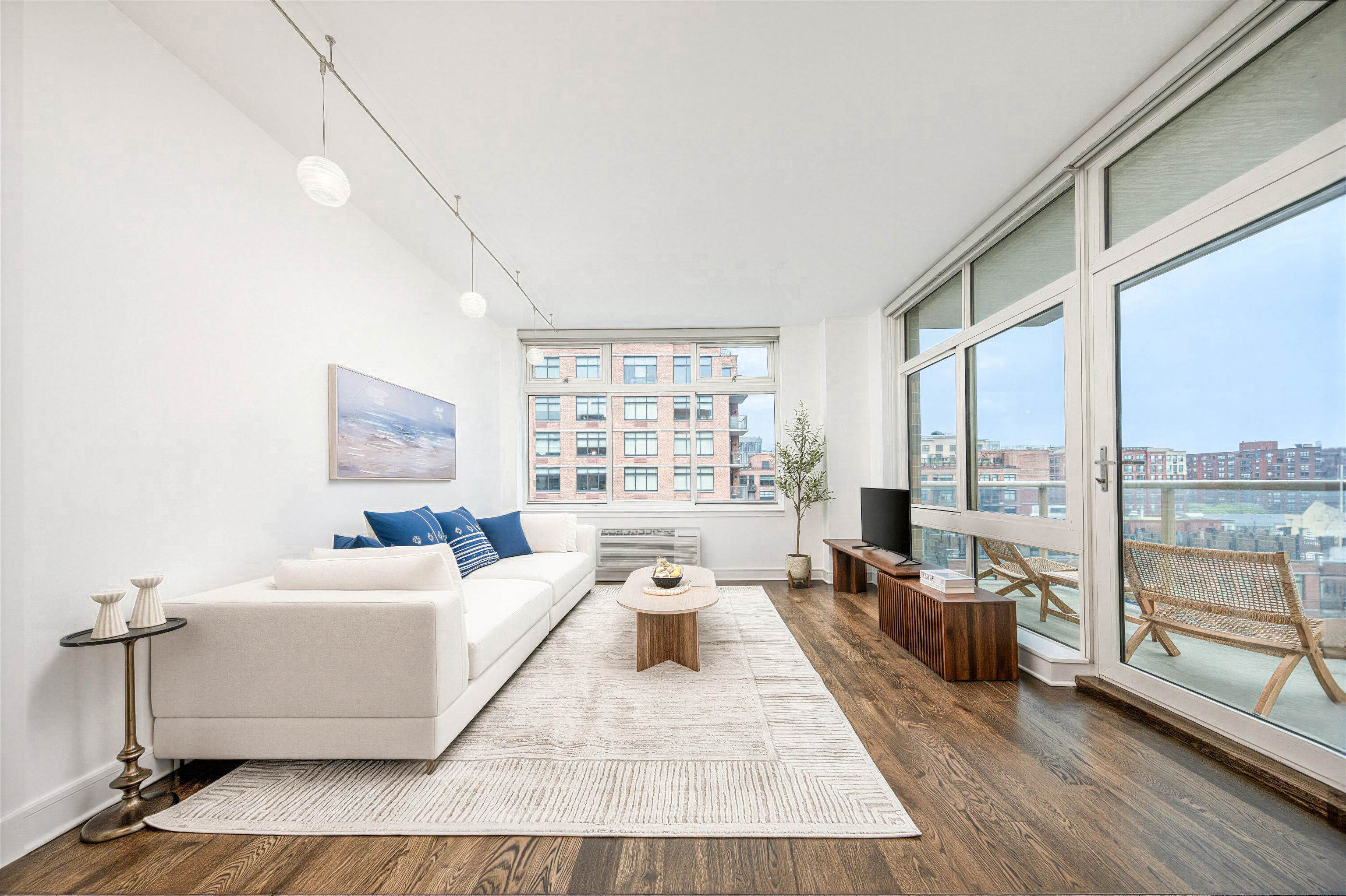 1450 WASHINGTON ST Unit: 908