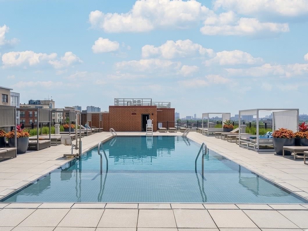 1450 WASHINGTON ST Unit: 908