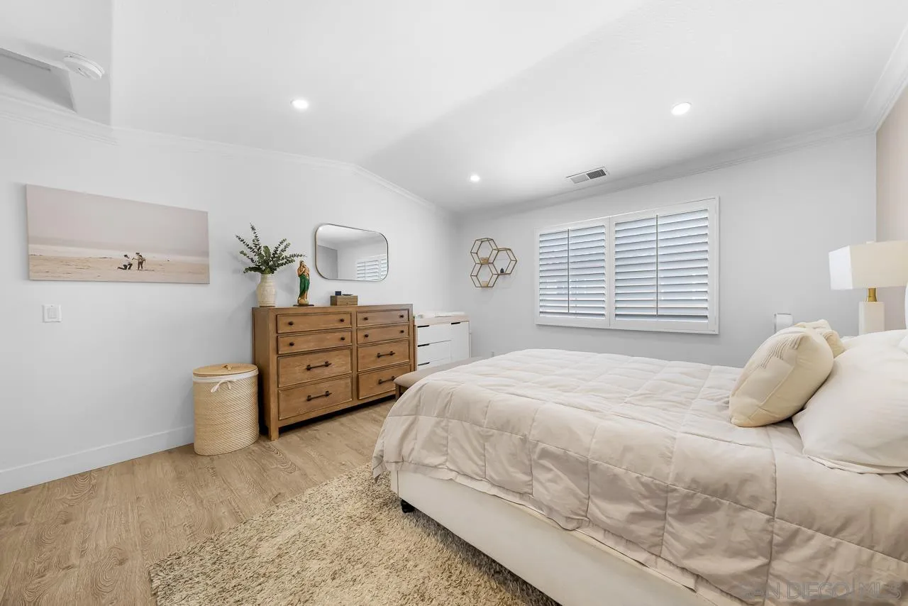 88 4th Ave Unit 7