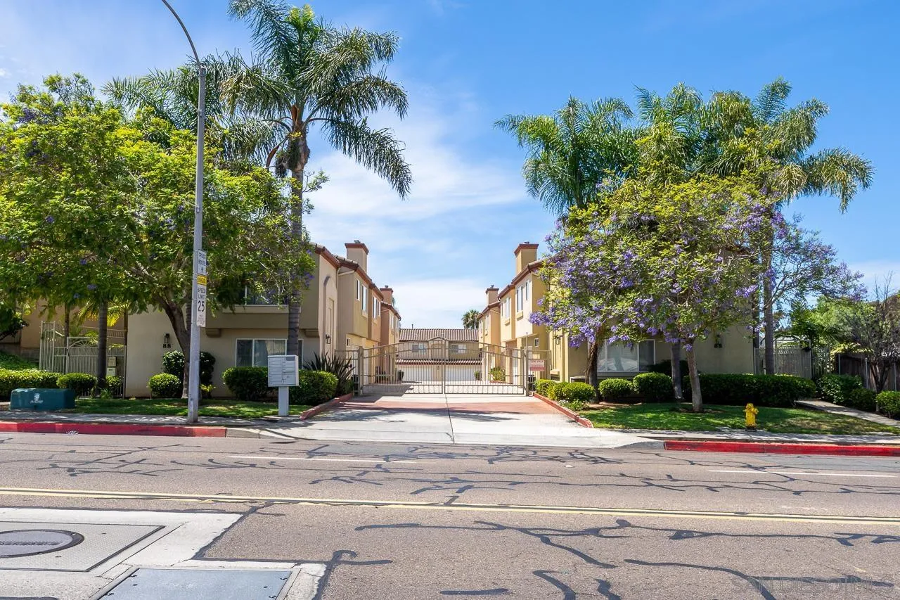 88 4th Ave Unit 7