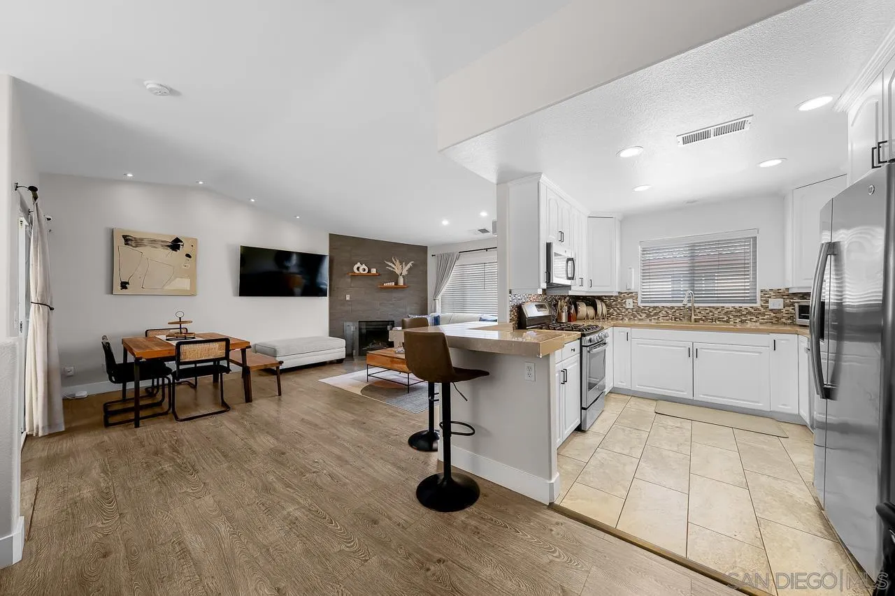 88 4th Ave Unit 7