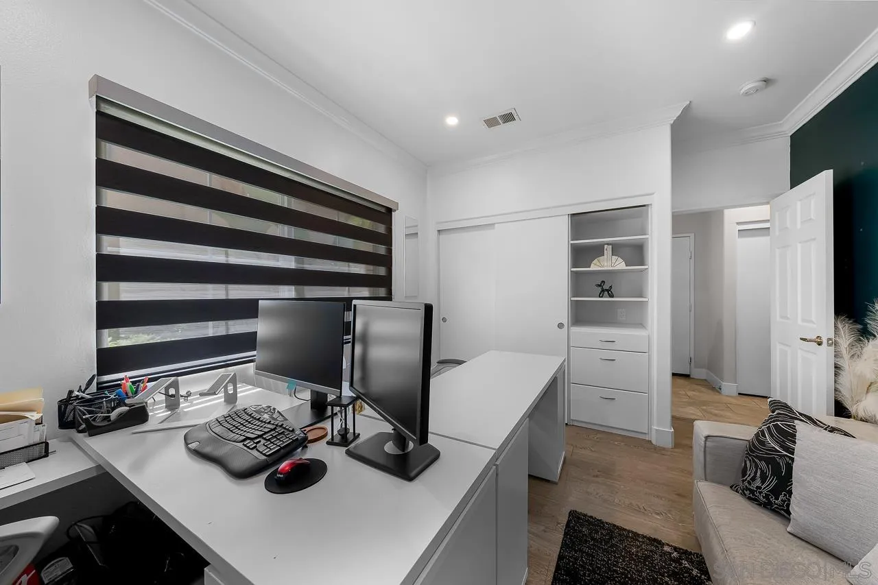 88 4th Ave Unit 7
