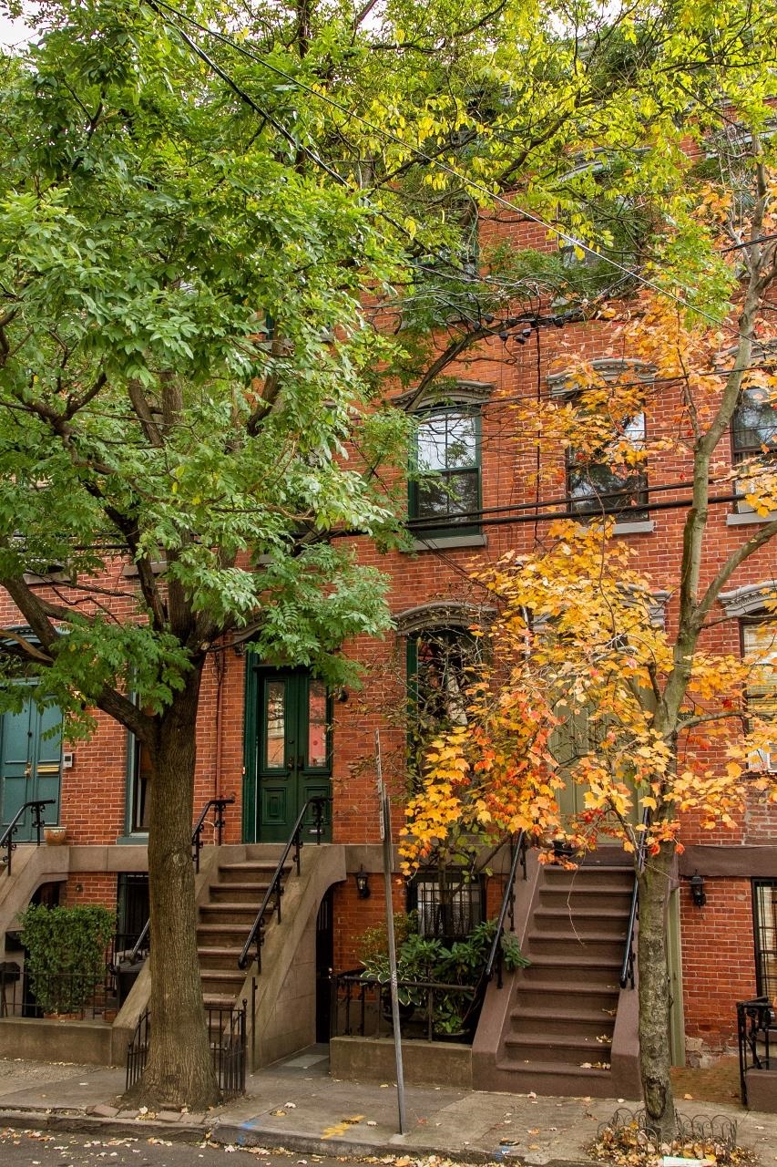 329.5 8TH ST