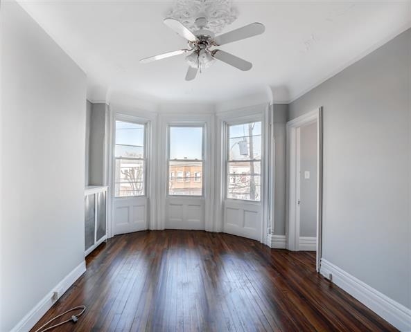 221 SHIPPEN ST Unit: 1