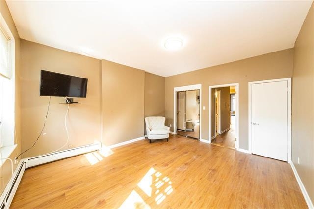 1206 WASHINGTON ST Unit: 4