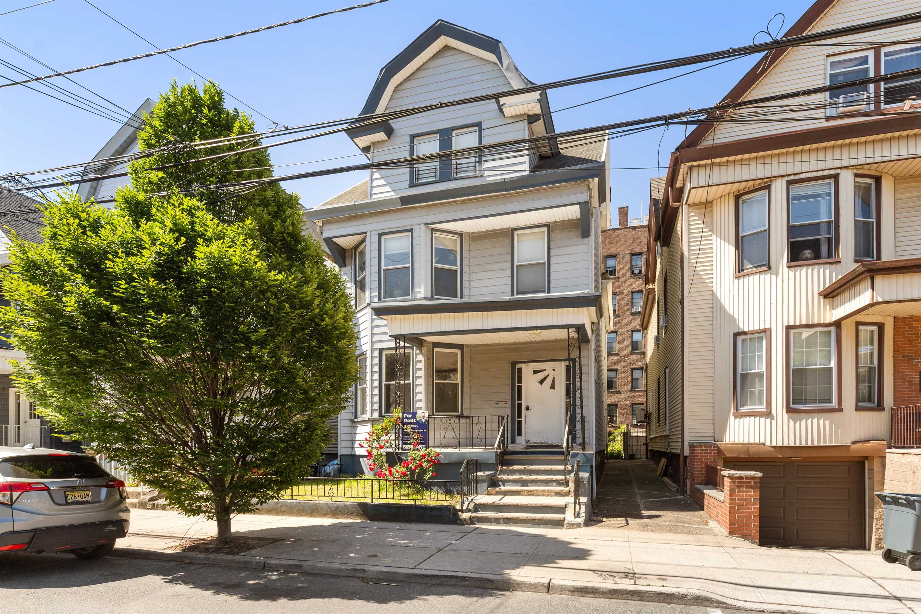 21 49TH ST Unit: 1