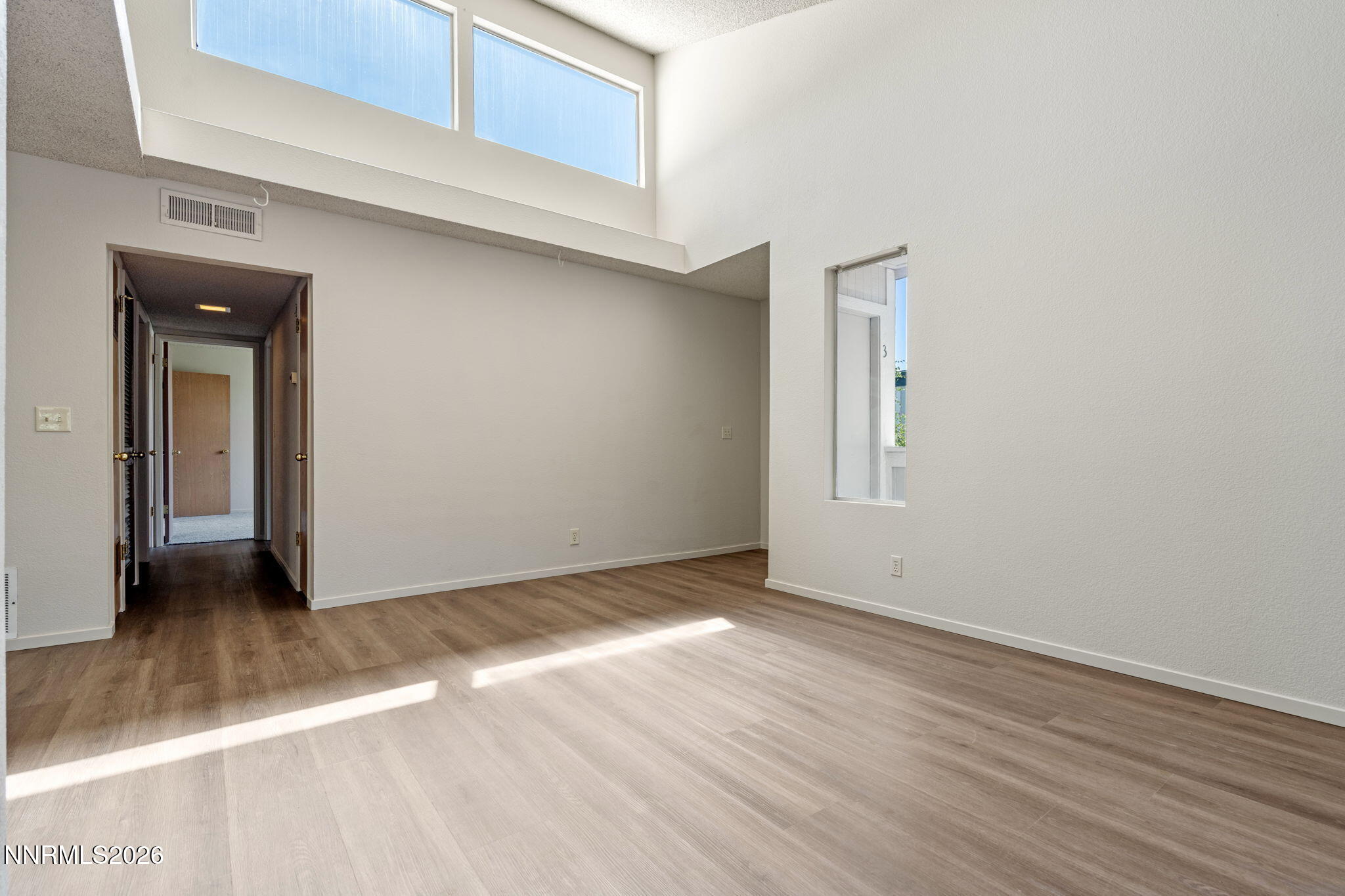 2569 Sycamore Glen Drive #3