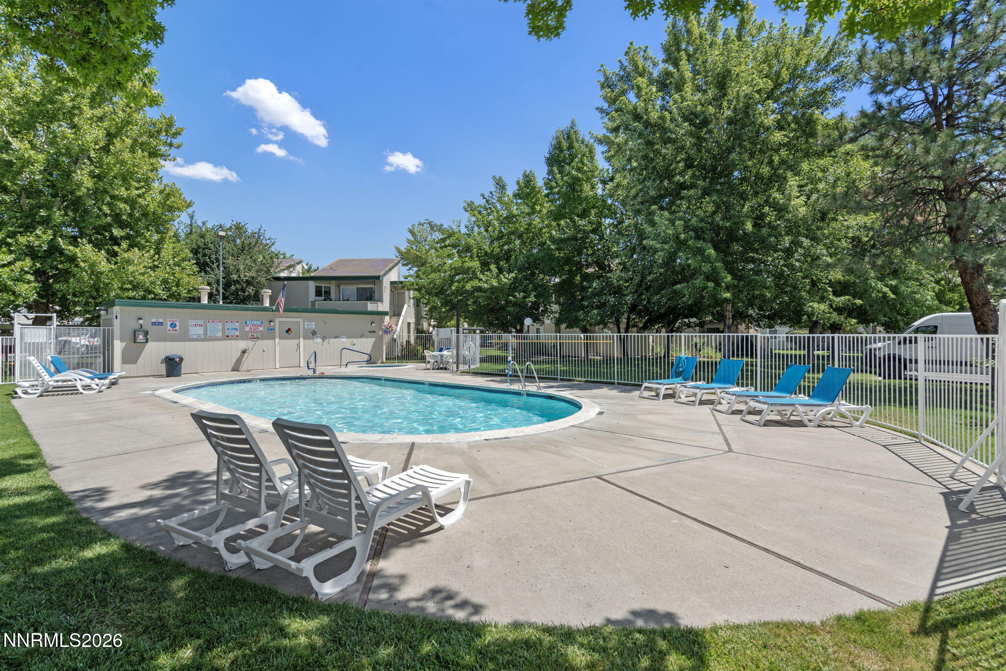 2569 Sycamore Glen Drive #3