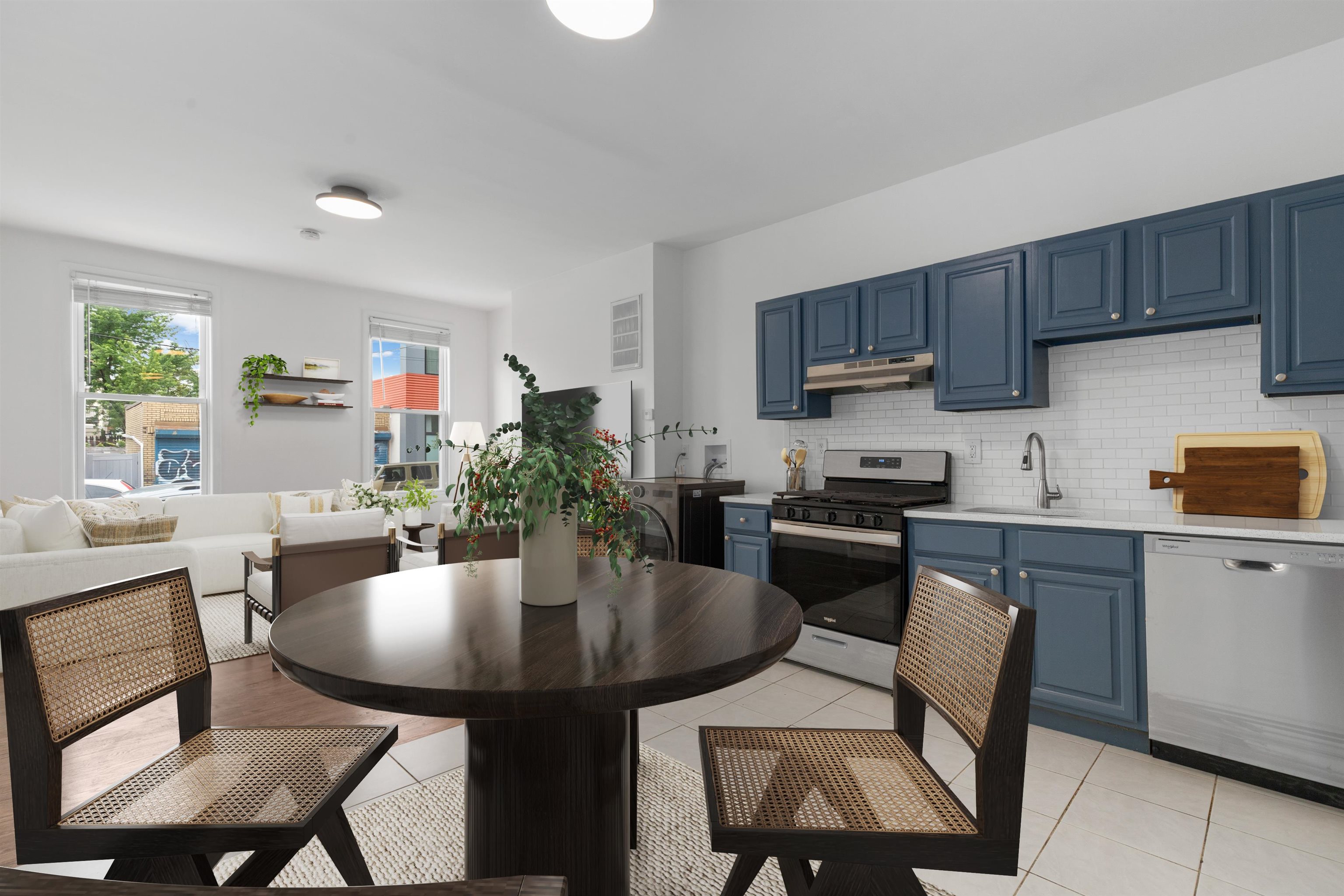 84 GRIFFITH ST Unit: #1