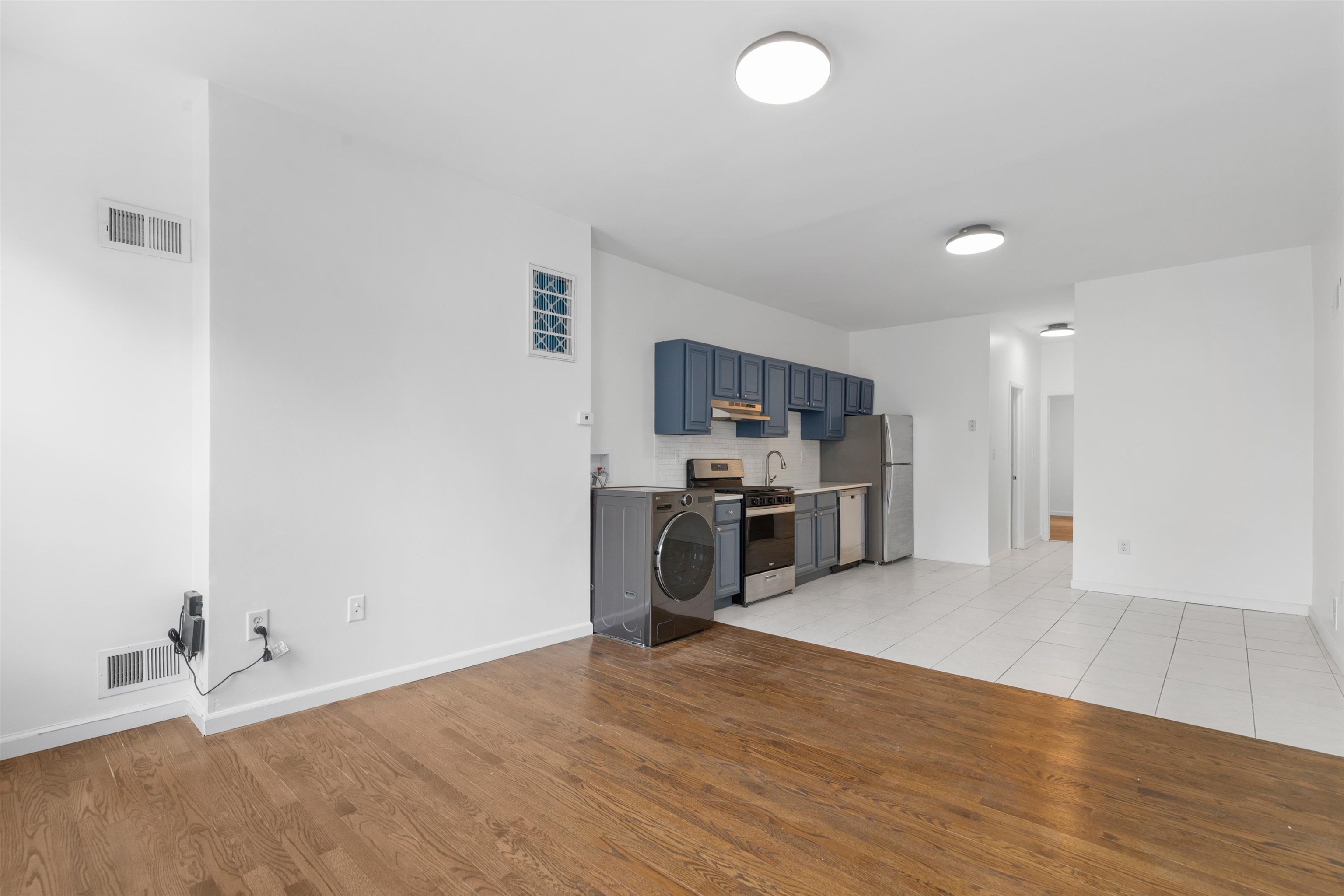 84 GRIFFITH ST Unit: #1