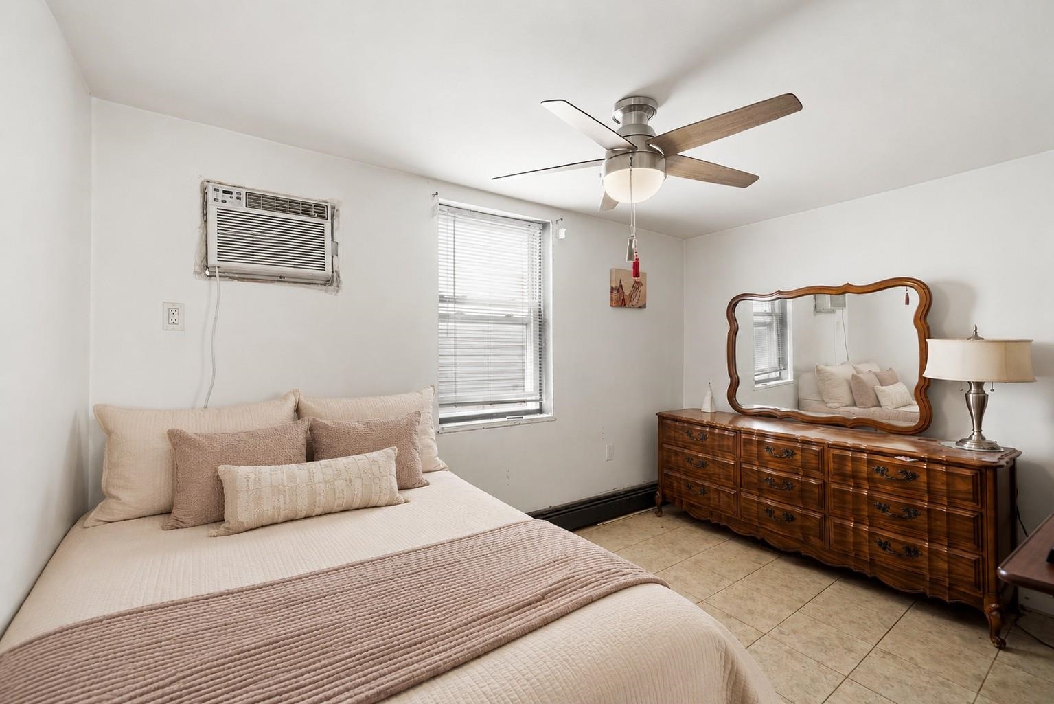 306 BERGENLINE AVE